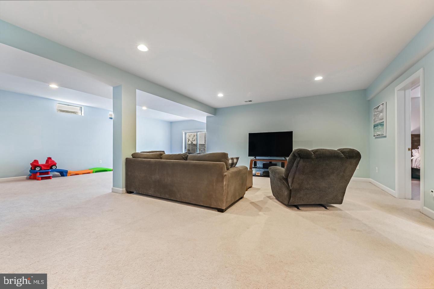 MONTICELLO - Residential Lease