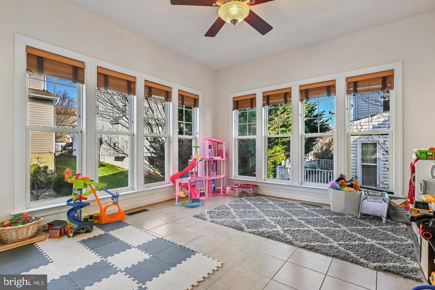 MONTICELLO - Residential Lease