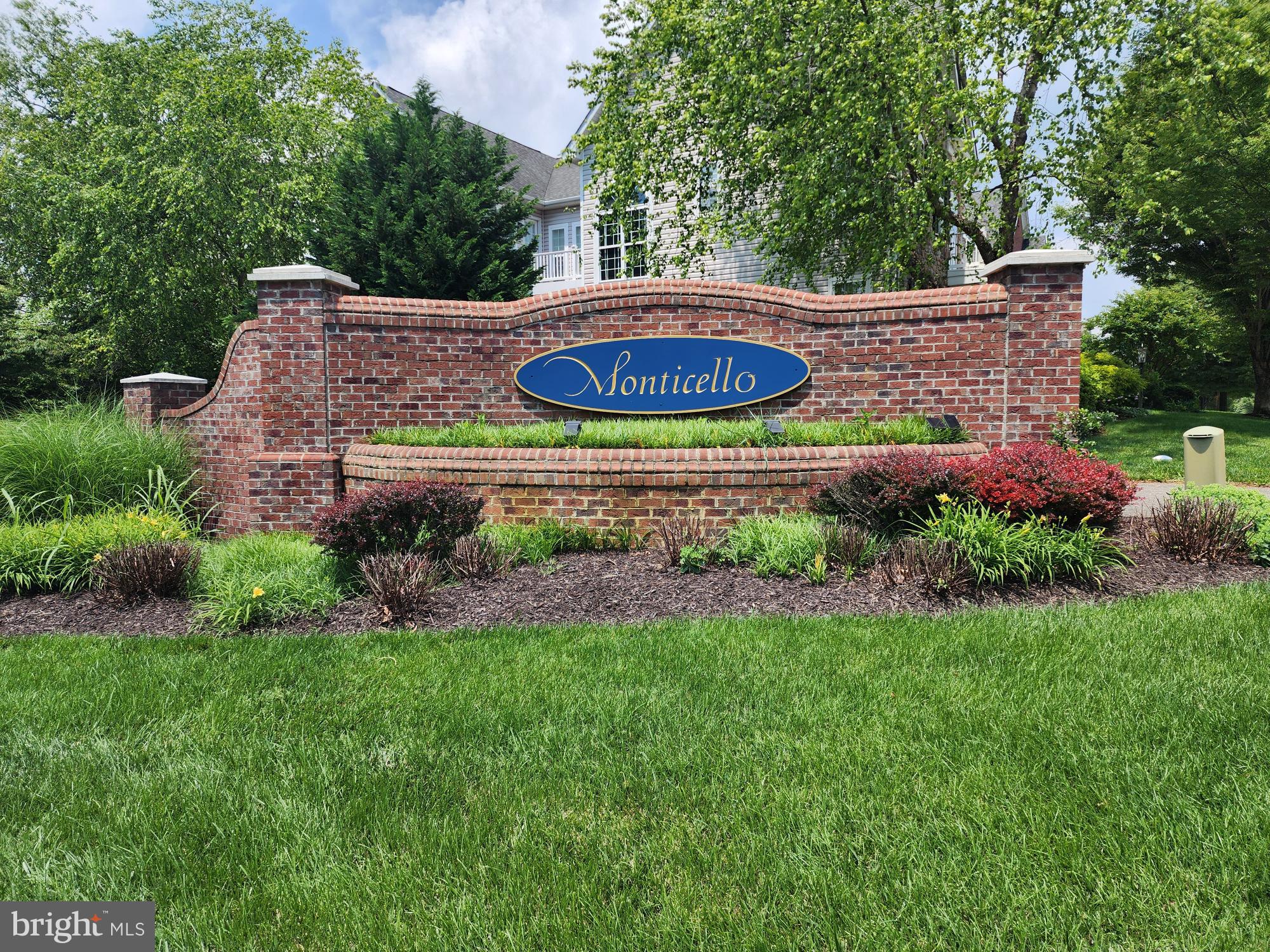 MONTICELLO - Residential Lease