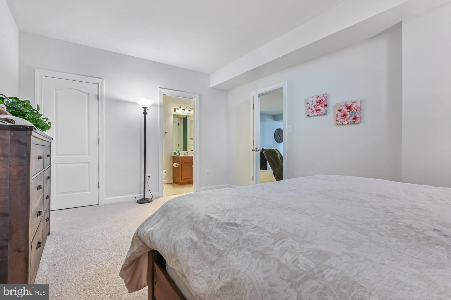 MONTICELLO - Residential Lease