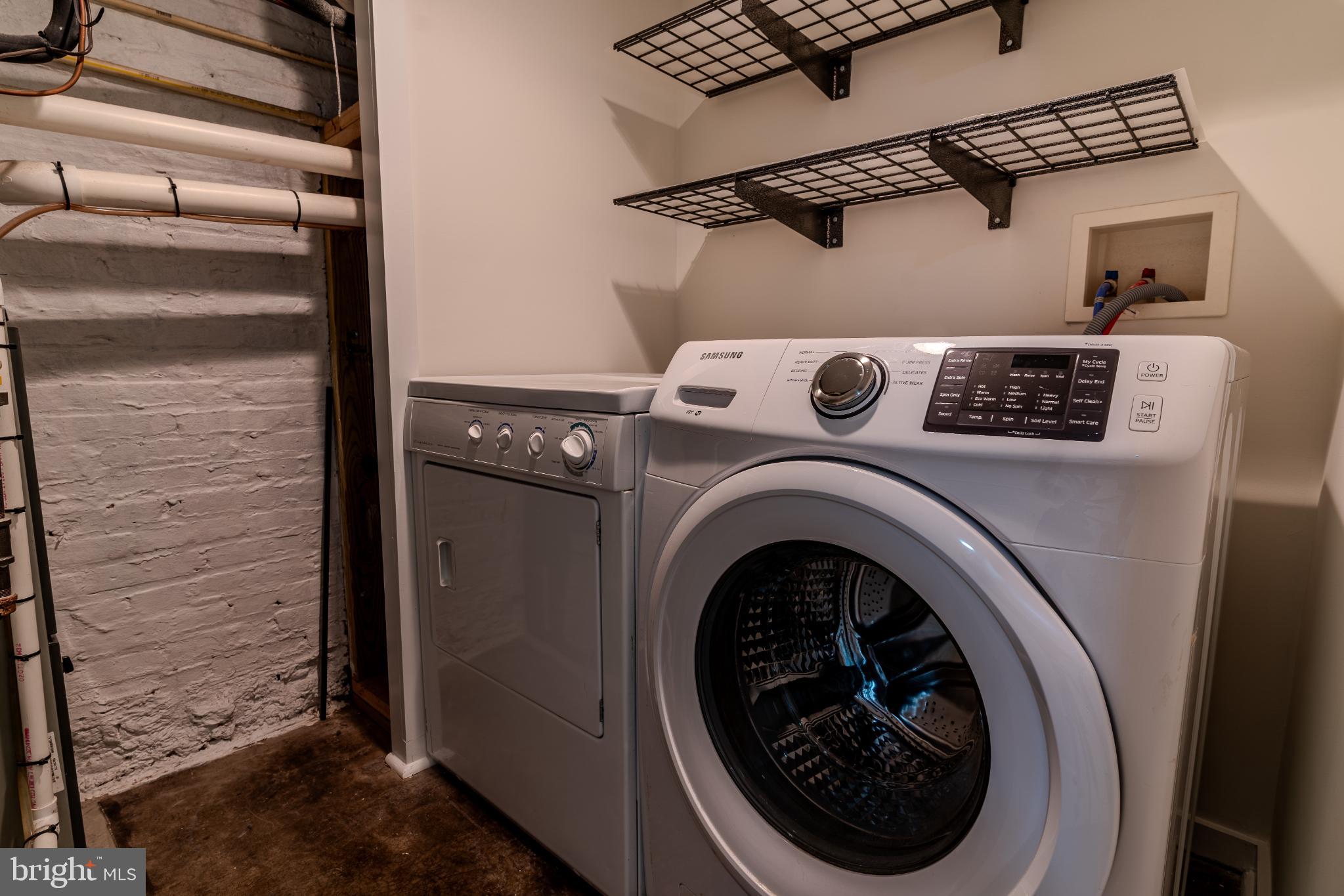 PATTERSON PARK - Residential Lease