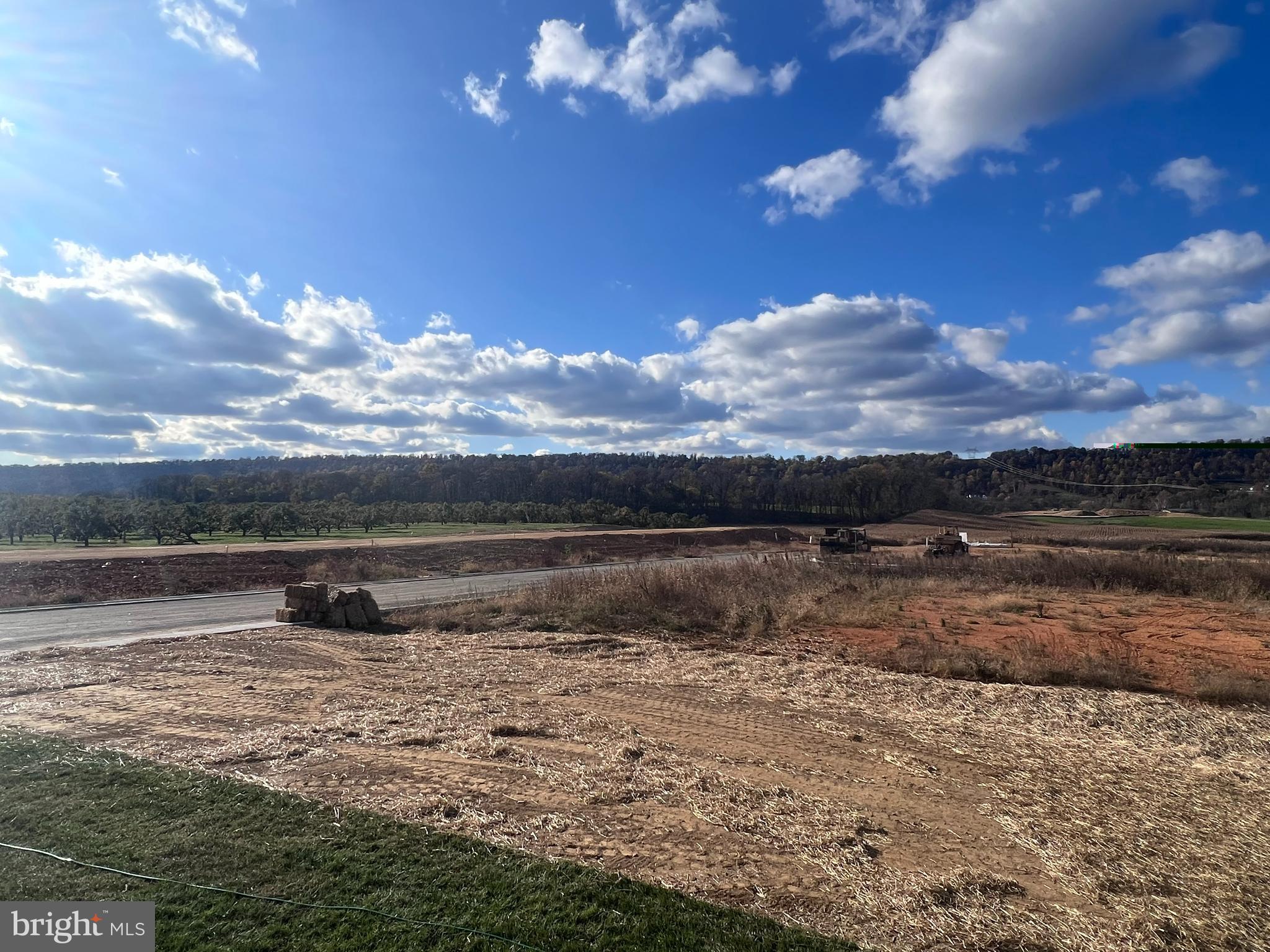 RED HILL - Residential