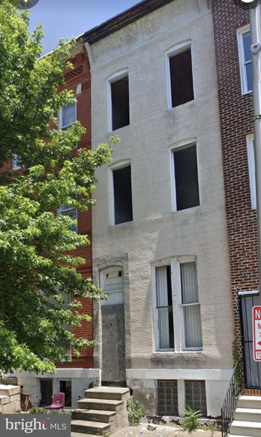 Home with amazing opportunity just hit the market.   3 Story Townhouse located in the Harlem Park area of Baltimore City. Residents can enjoy the nearby attractions such as Upton Metro Station, Baltimore Symphony Orchestra, Grace Medical Center, & UMMC Midtown Campus.  Close to public transportation, major routes .
