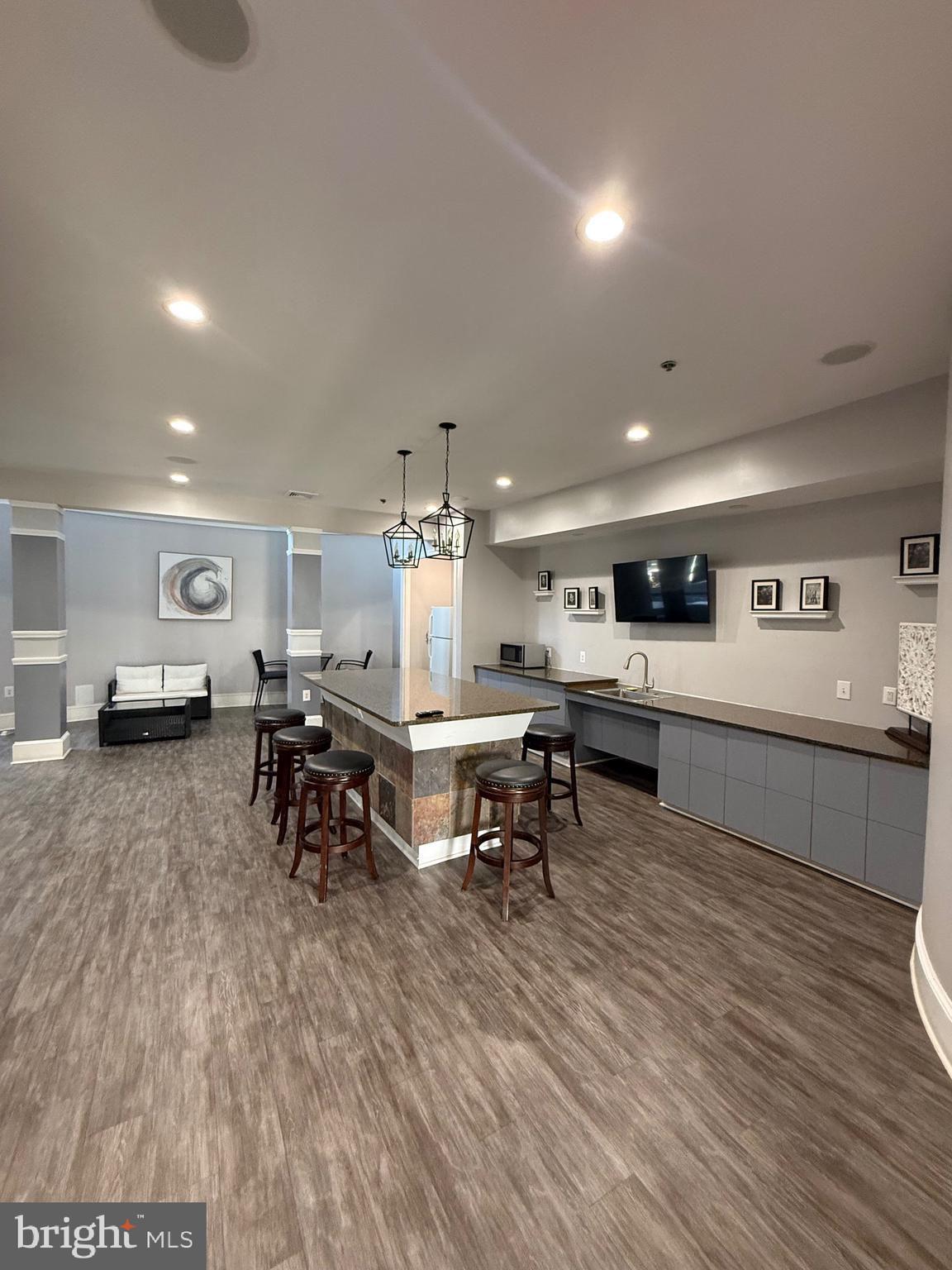 STRATFORD CLUB - Residential