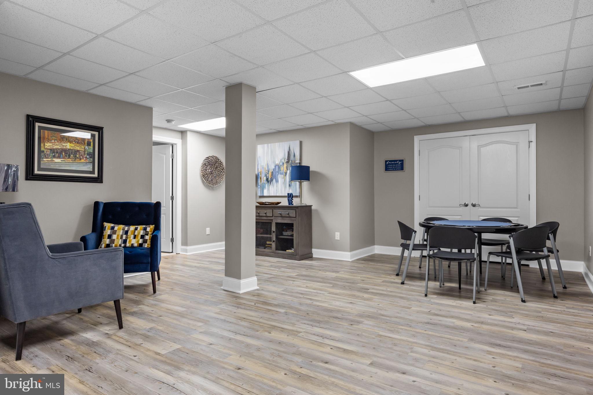 BELMONT RIDGE - Residential