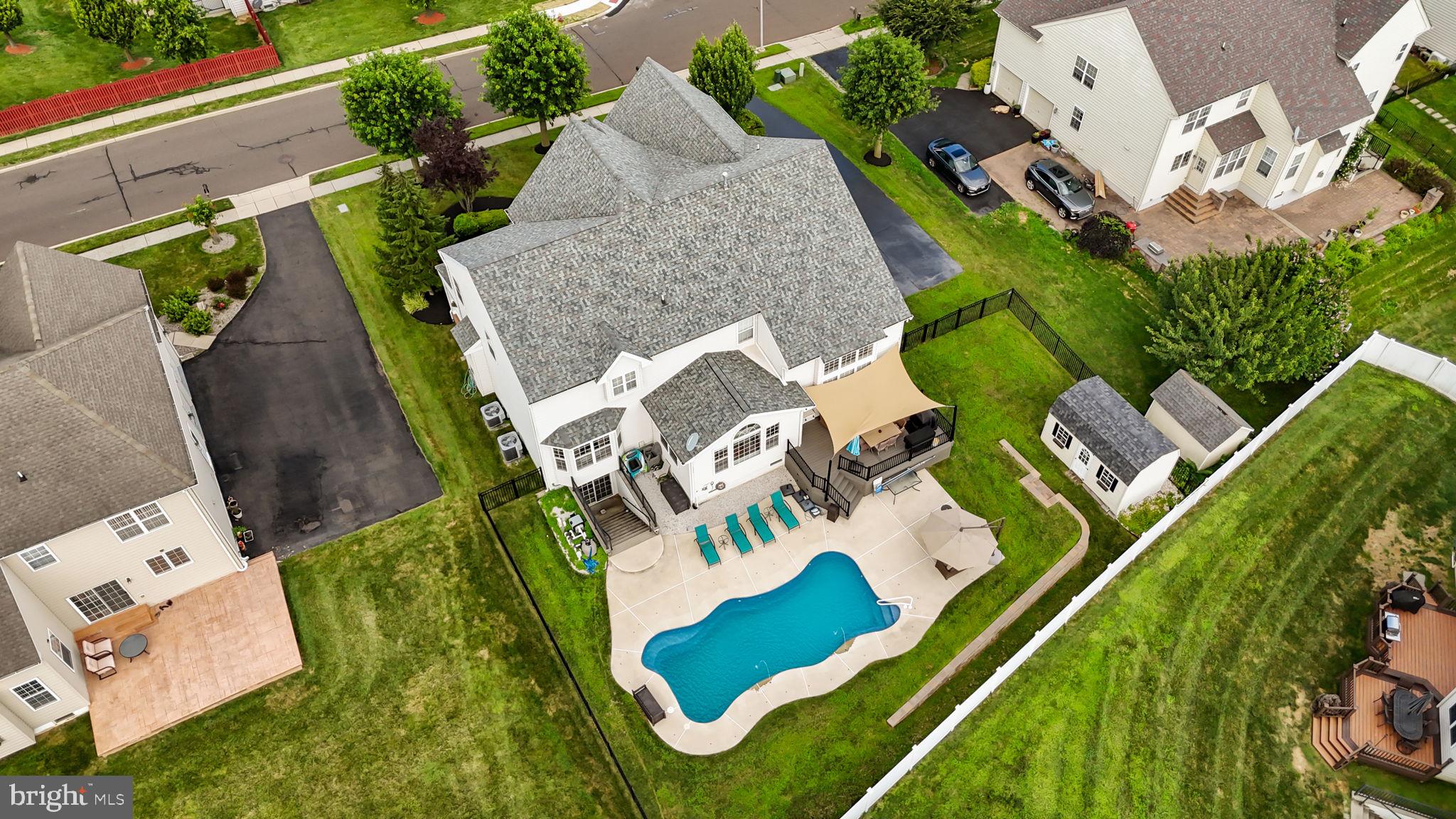 BELMONT RIDGE - Residential