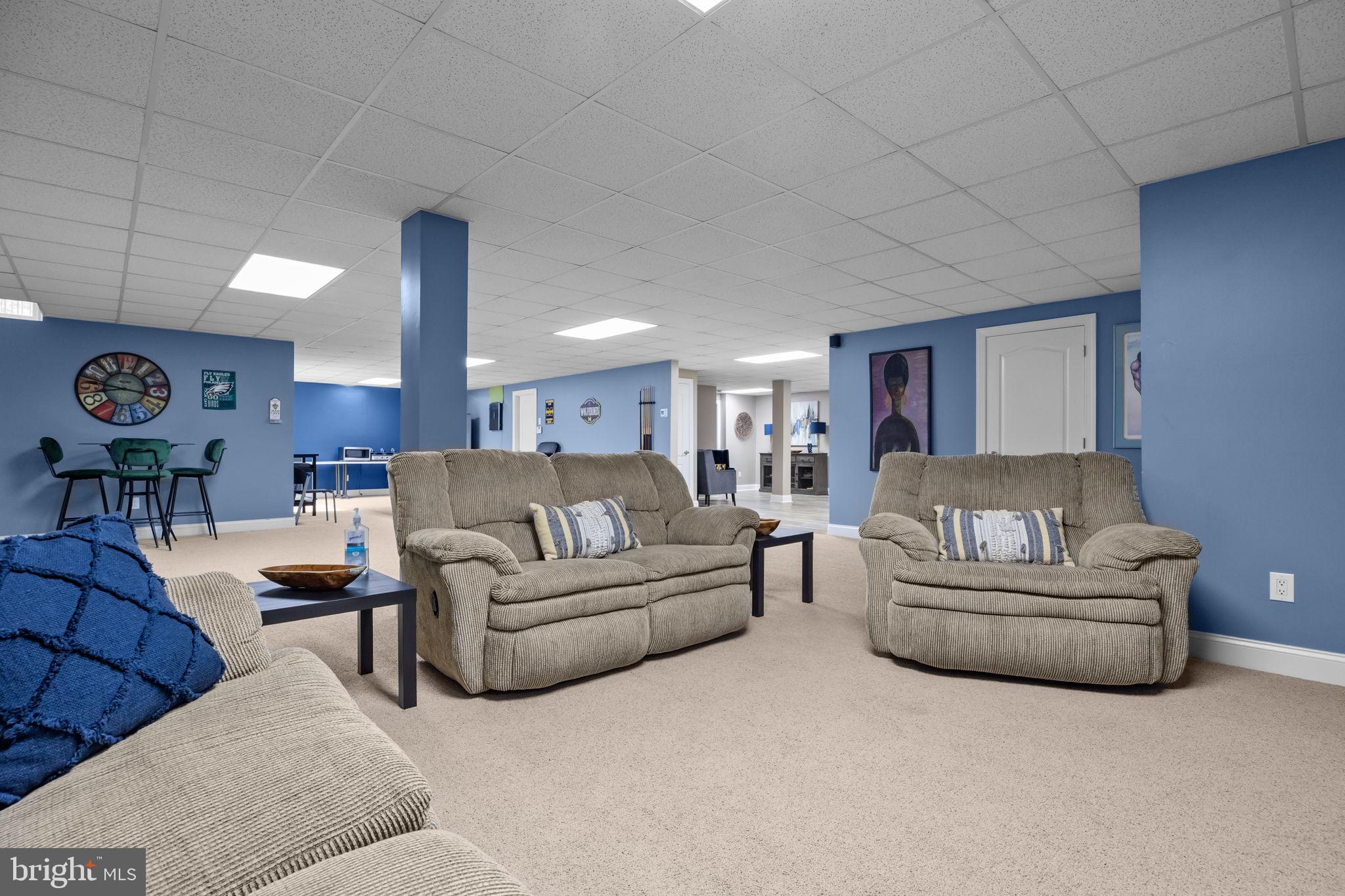 BELMONT RIDGE - Residential