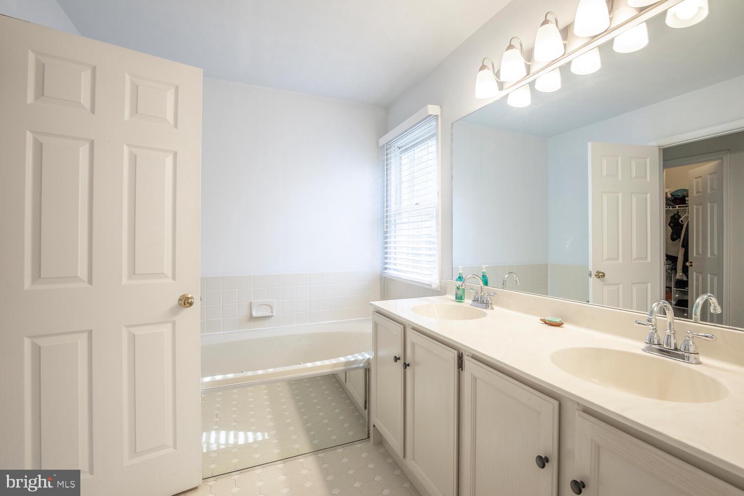 THE GREENS OF DOYL - Residential