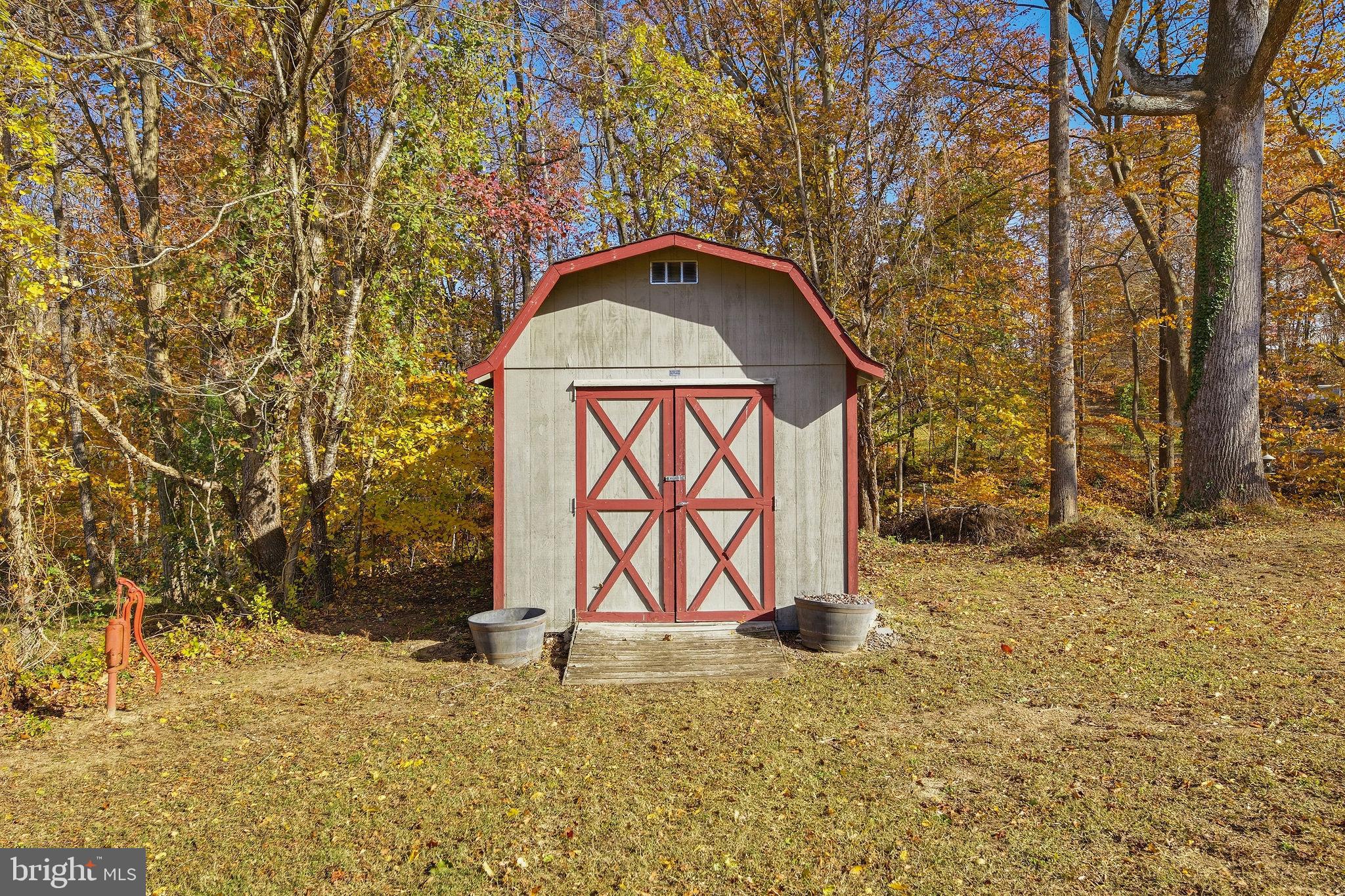 SCARBOROUGH FAIRE - Residential
