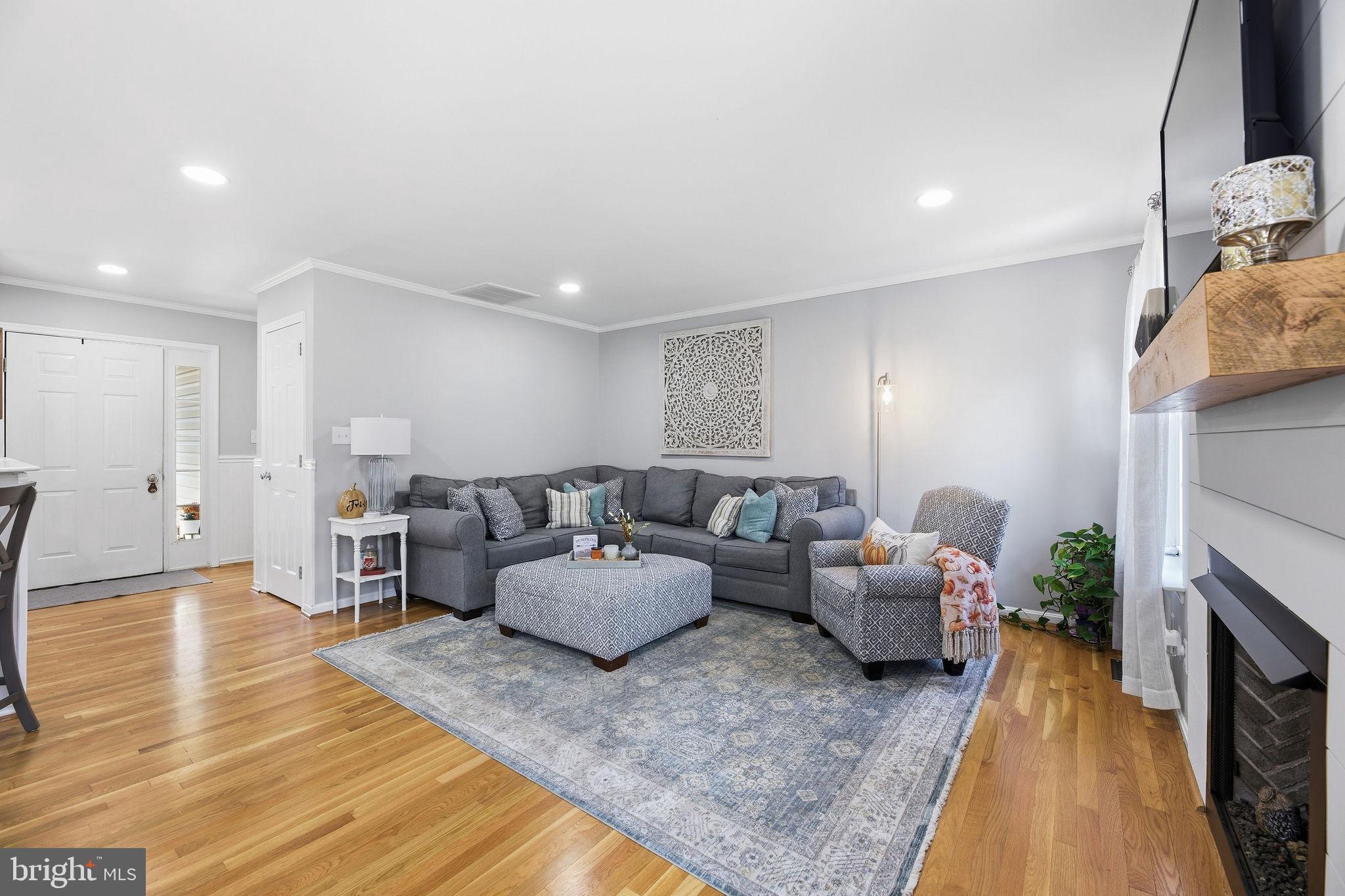 SCARBOROUGH FAIRE - Residential