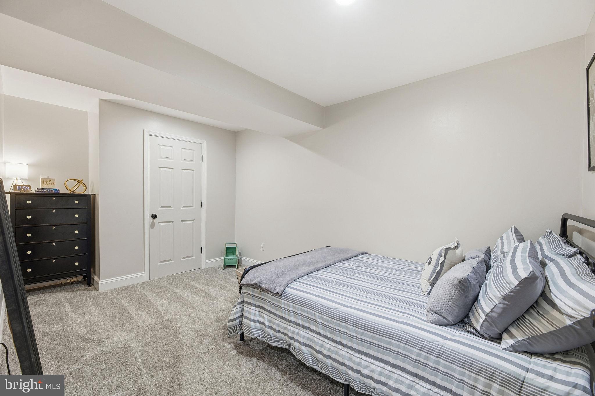 SCARBOROUGH FAIRE - Residential