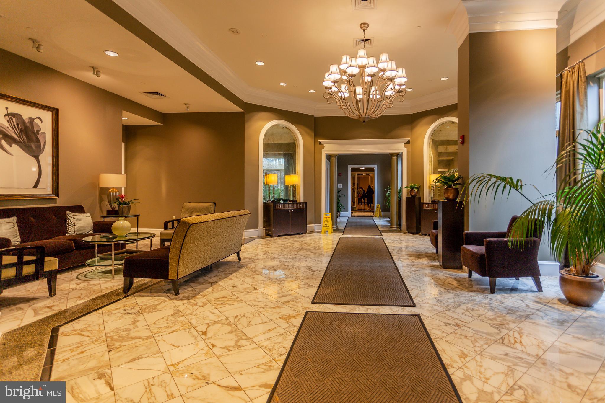 CONTINENTAL - Residential Lease