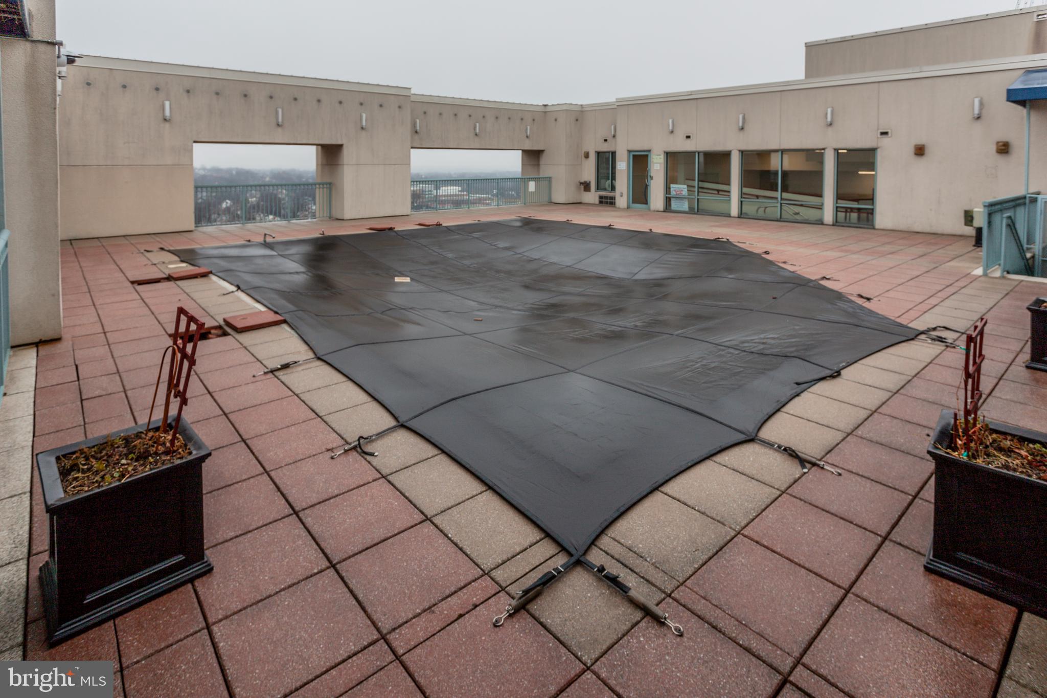 CONTINENTAL - Residential Lease