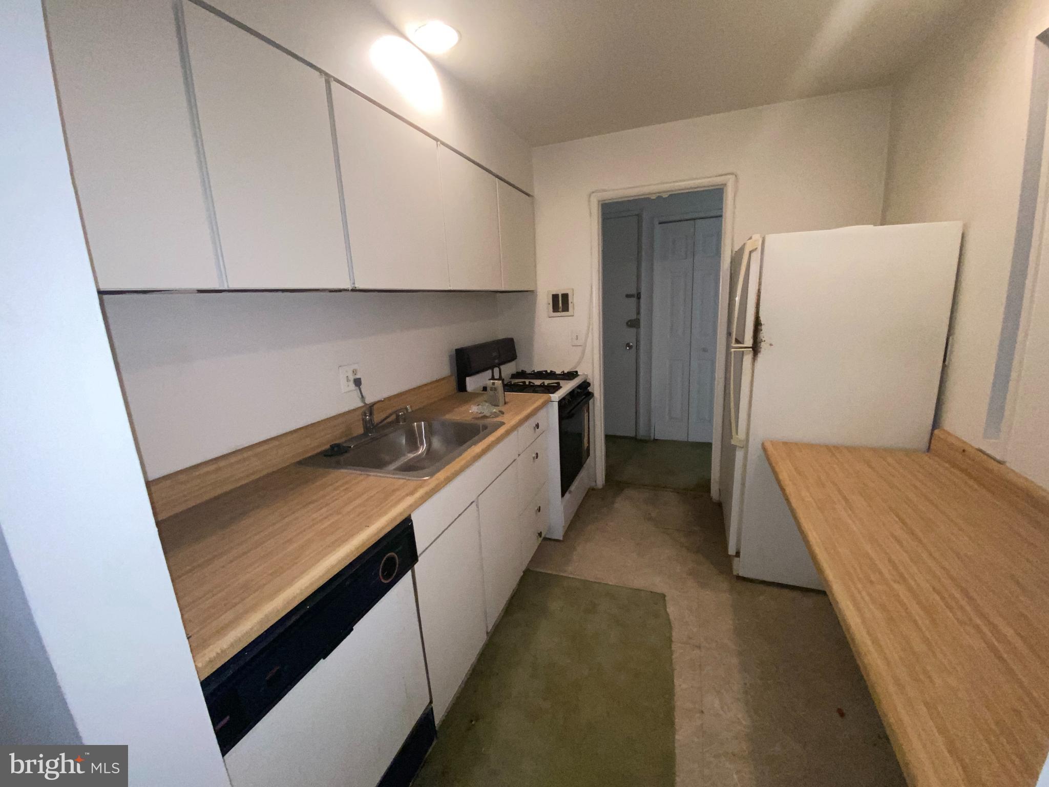 515 WILSON BRIDGE DRIVE 6714 C-2