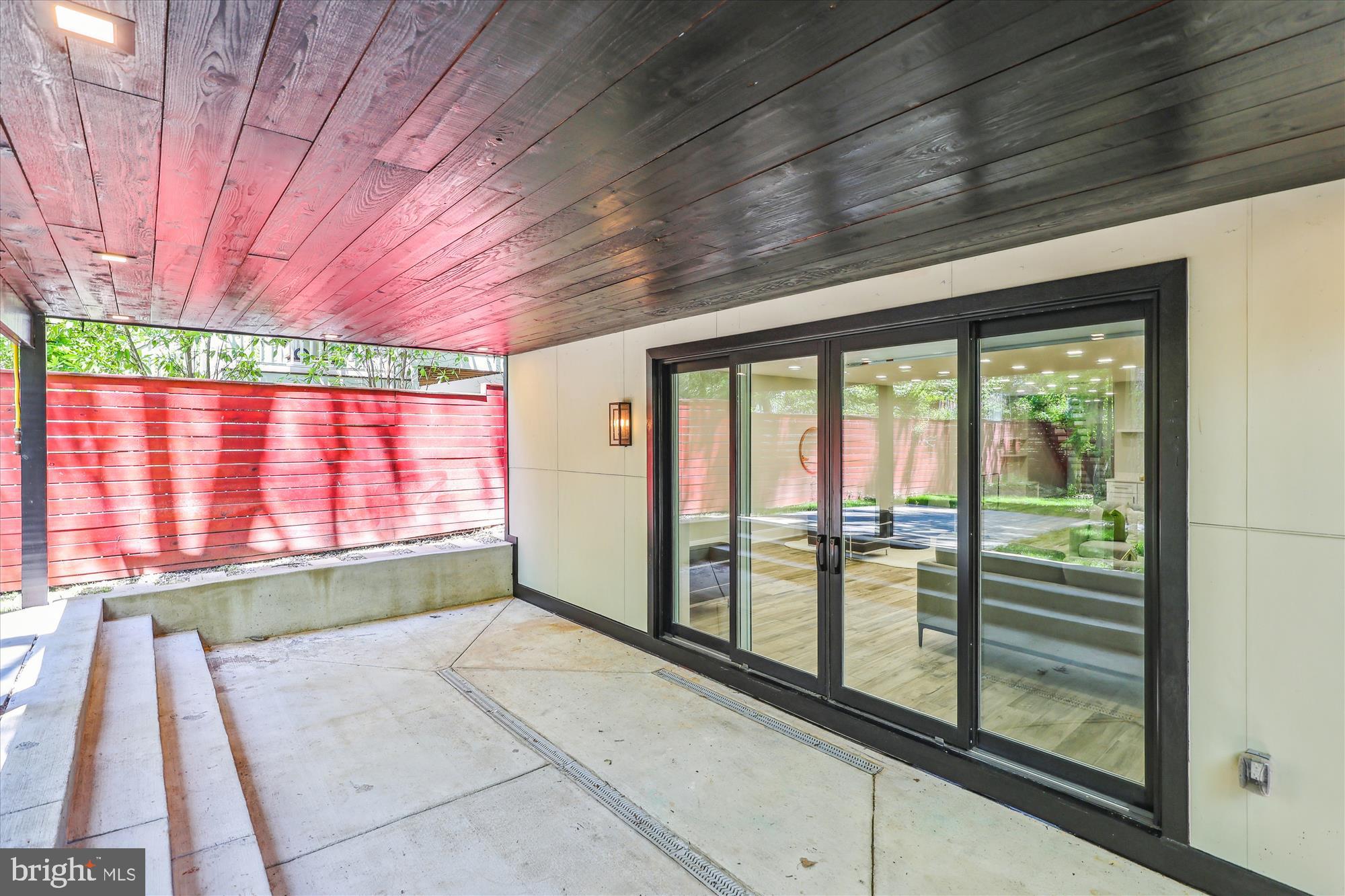 CHEVY CHASE - Residential Lease