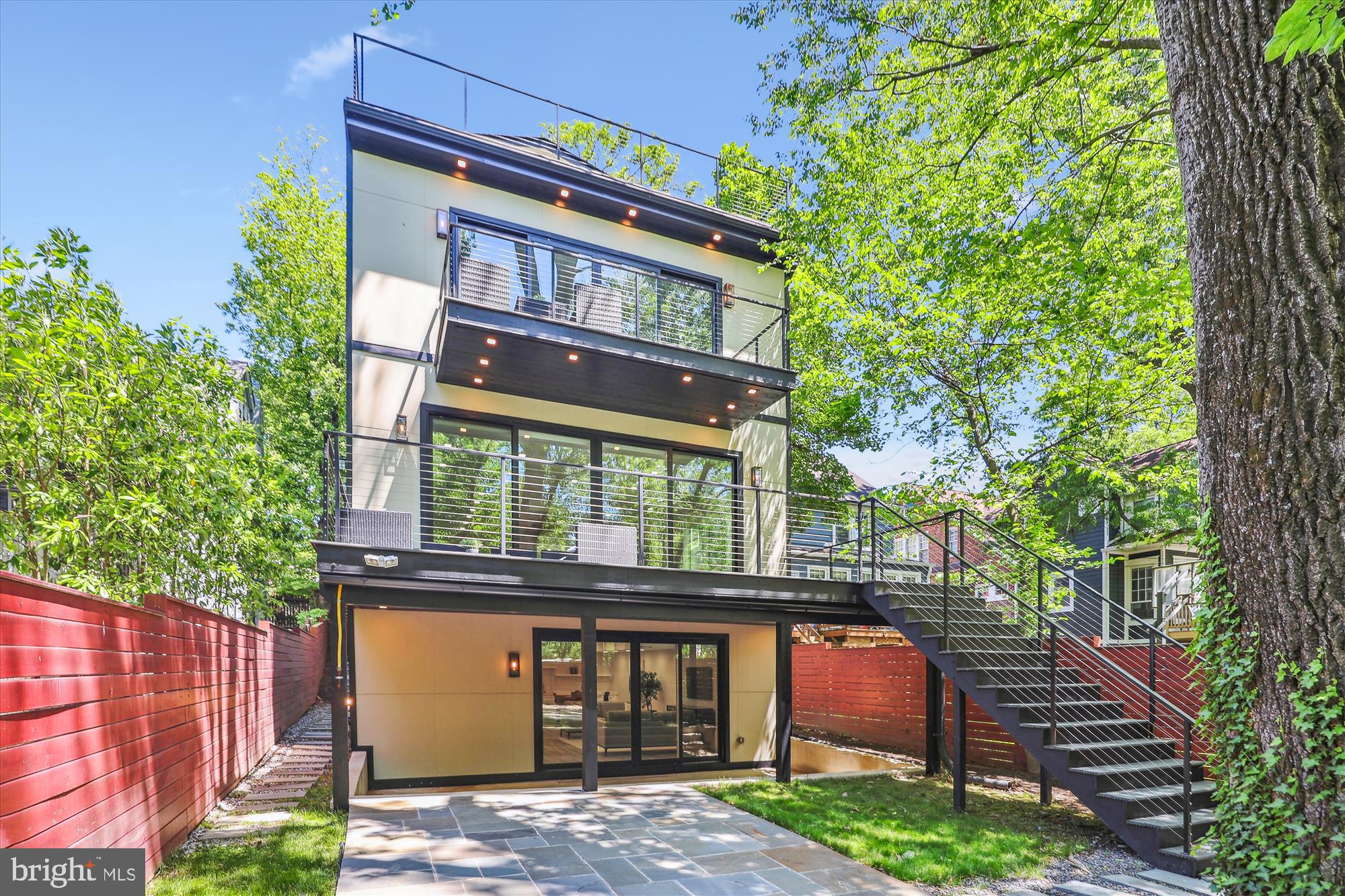 CHEVY CHASE - Residential Lease