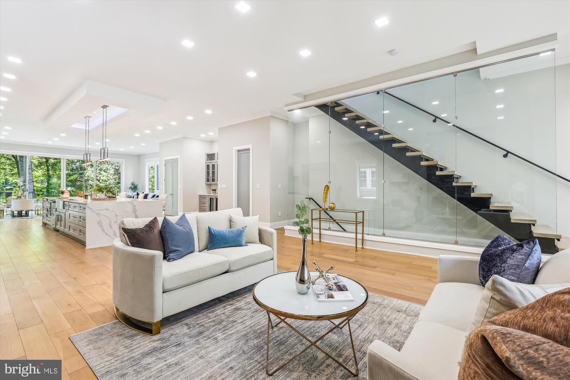 CHEVY CHASE - Residential Lease