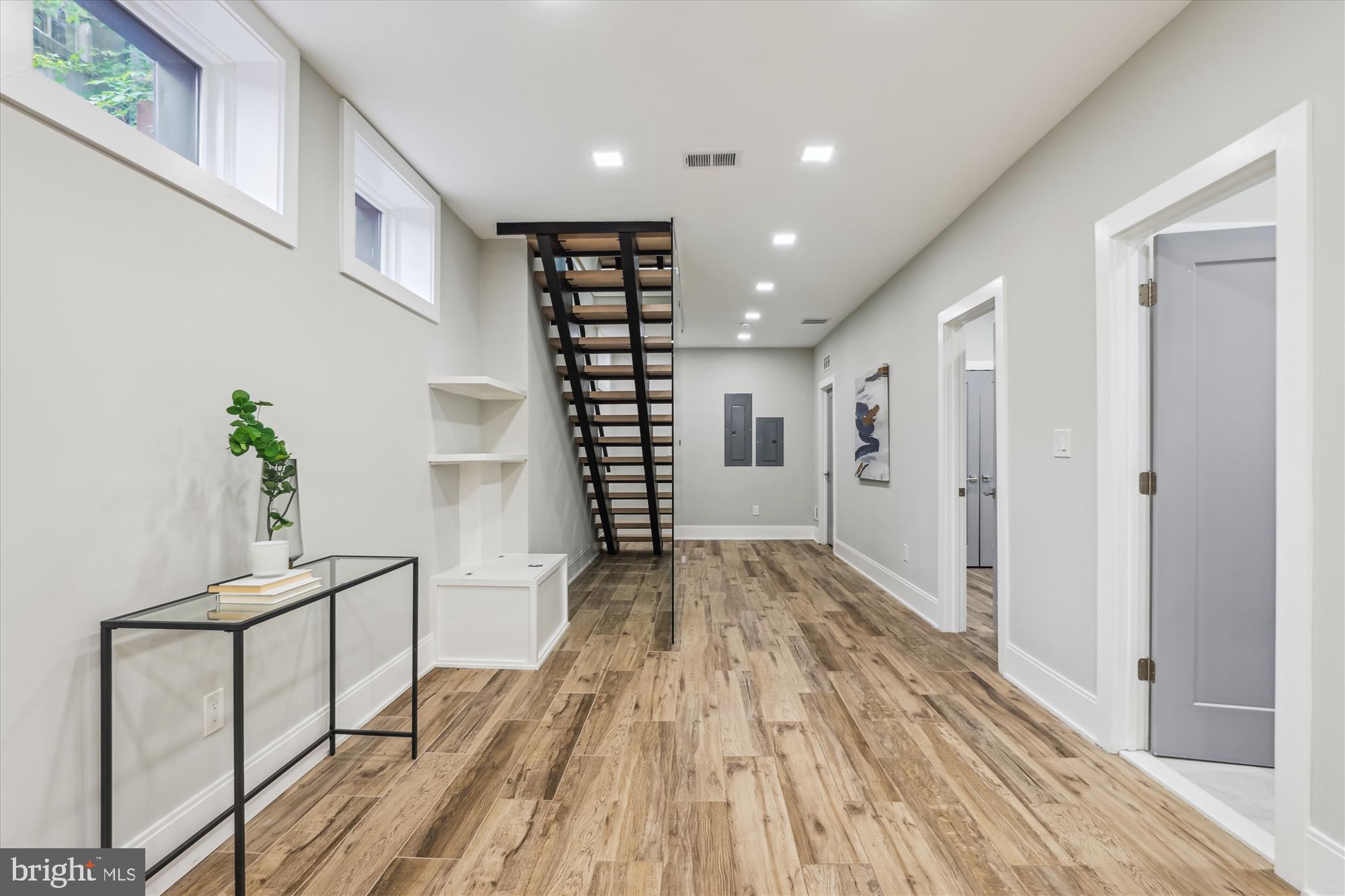 CHEVY CHASE - Residential Lease