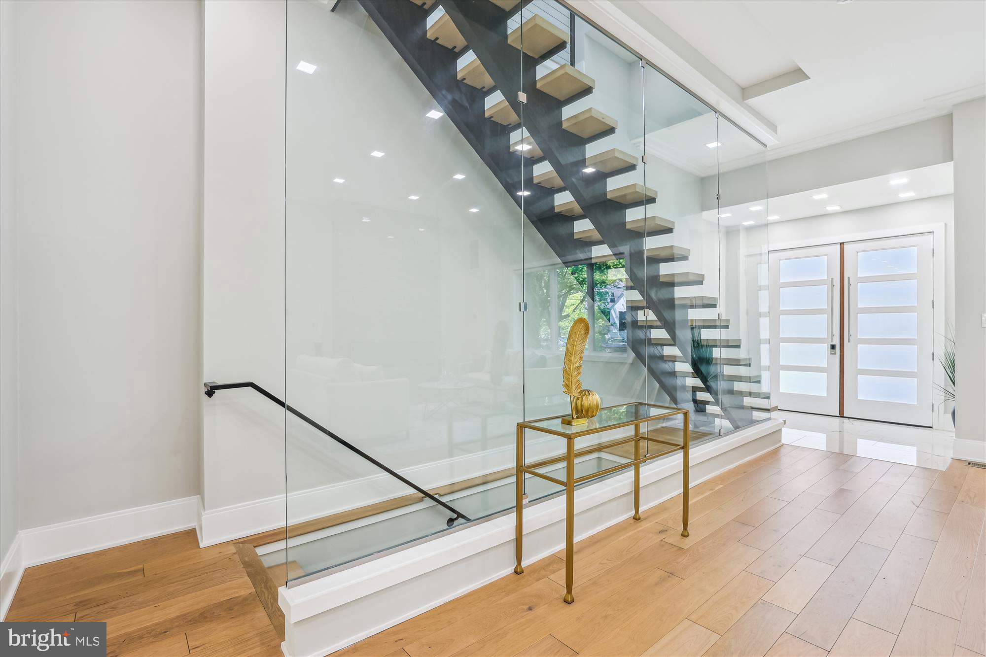 CHEVY CHASE - Residential Lease