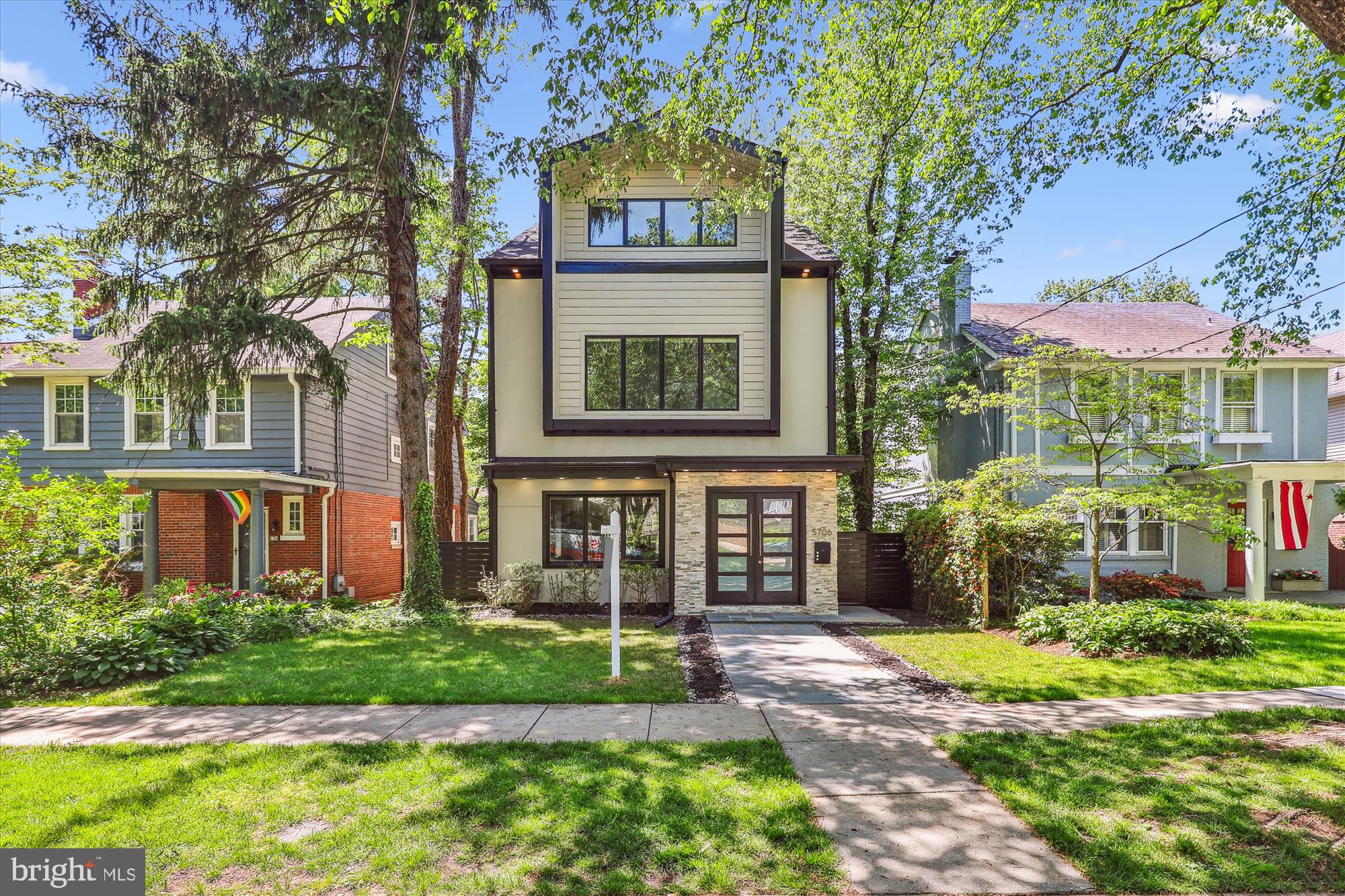 CHEVY CHASE - Residential Lease