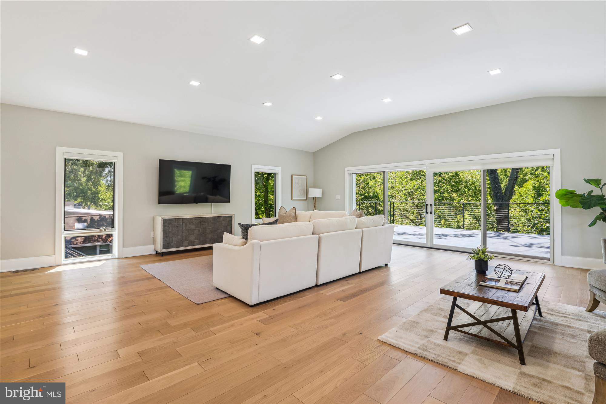 CHEVY CHASE - Residential Lease