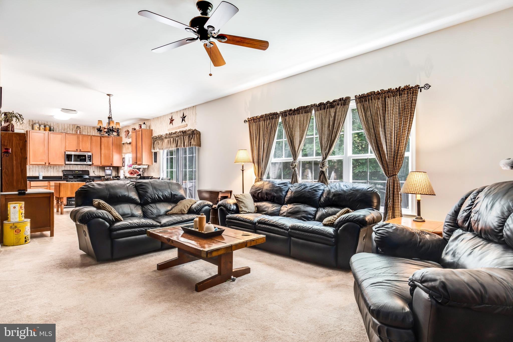 THE WOODS AT STONEY RIDG - Residential