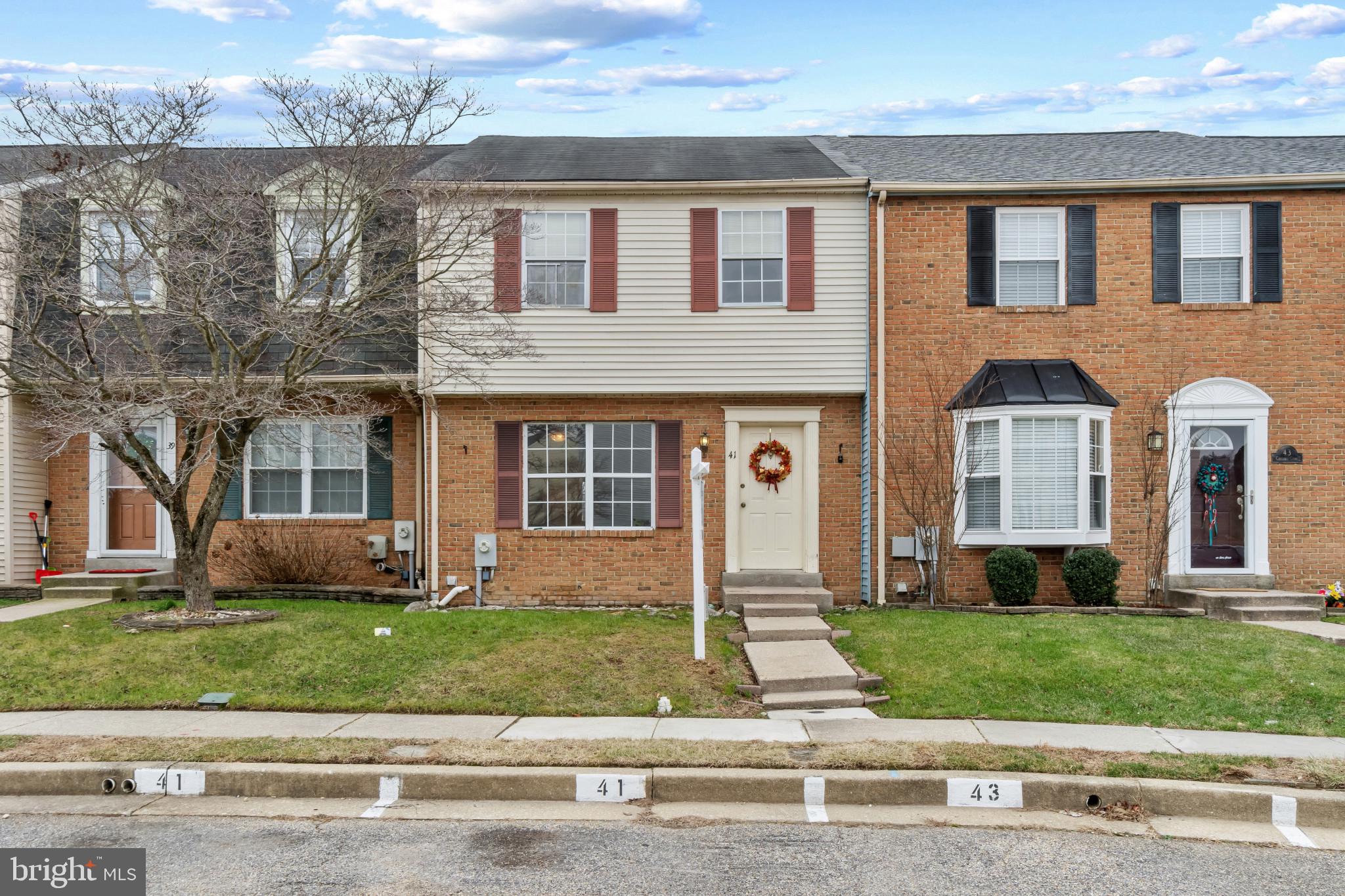 PINEDALE WOODS - Residential