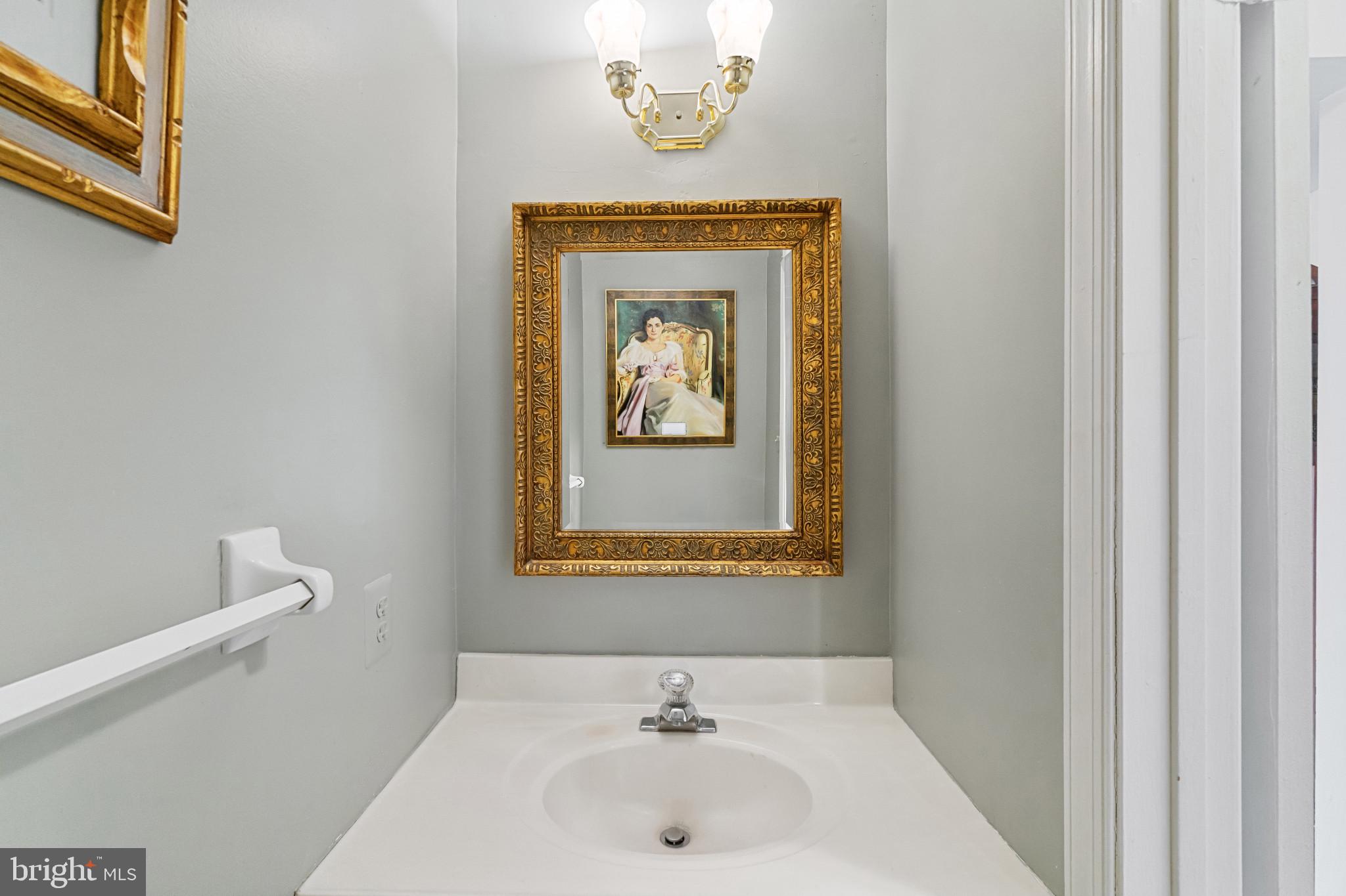 PINEDALE WOODS - Residential