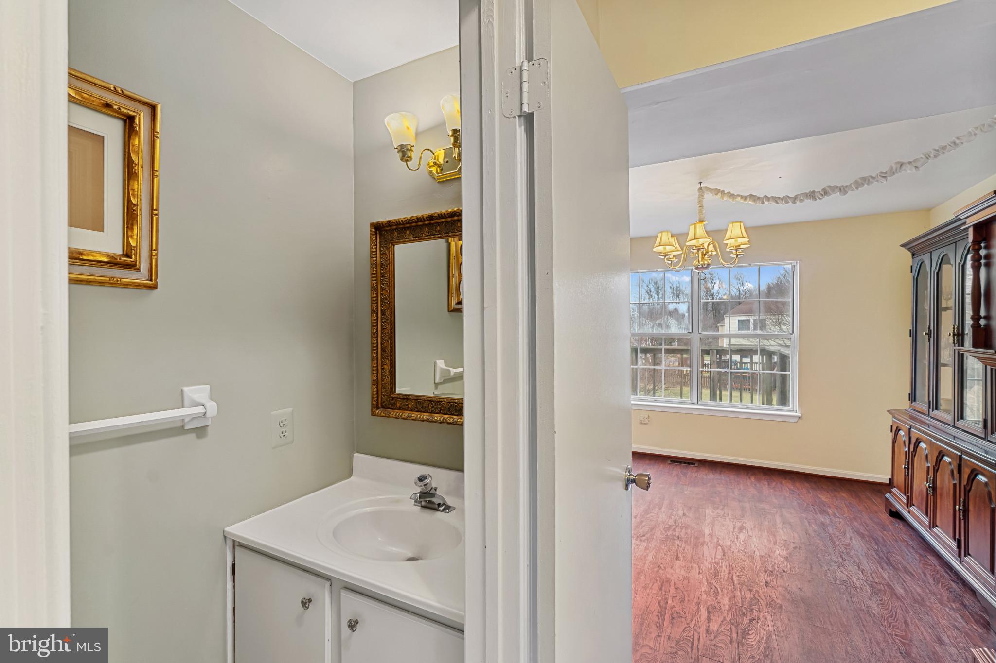 PINEDALE WOODS - Residential