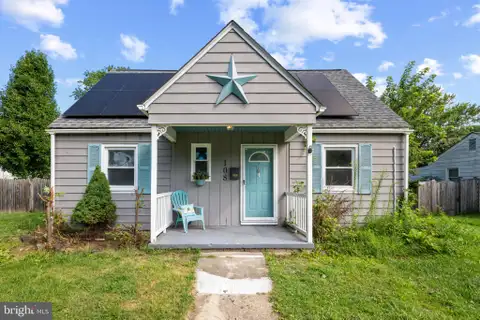 MLS: MDHR2055542