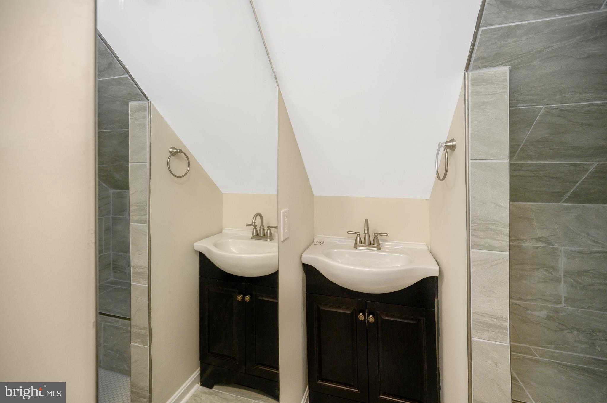 NORMANDY VILLAGE - Residential Lease