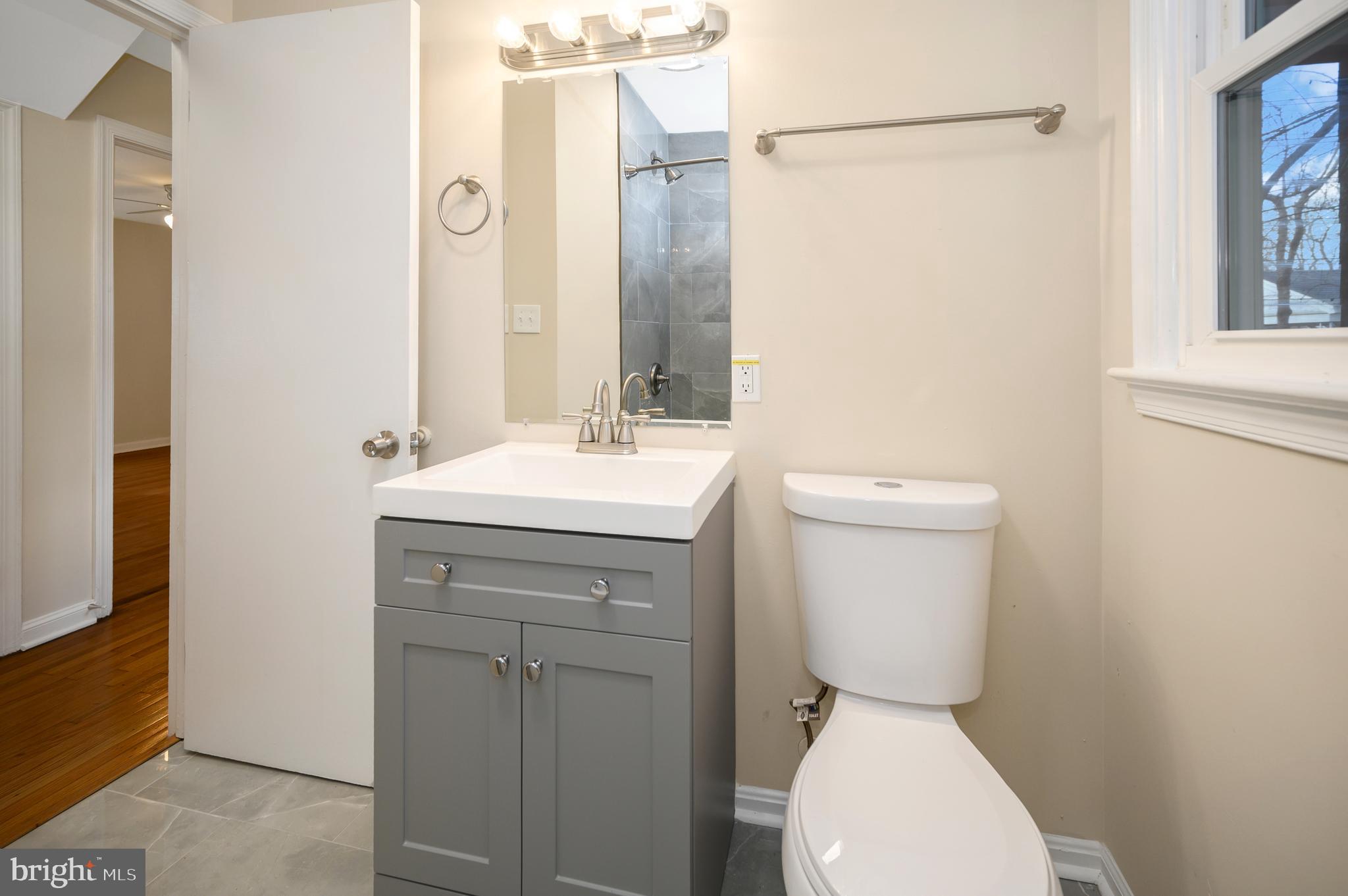 NORMANDY VILLAGE - Residential Lease