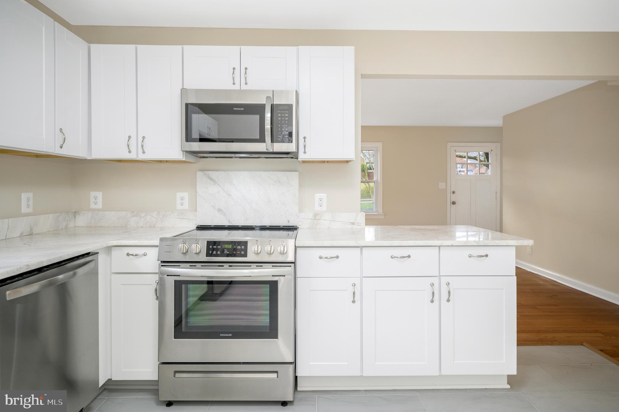 NORMANDY VILLAGE - Residential Lease