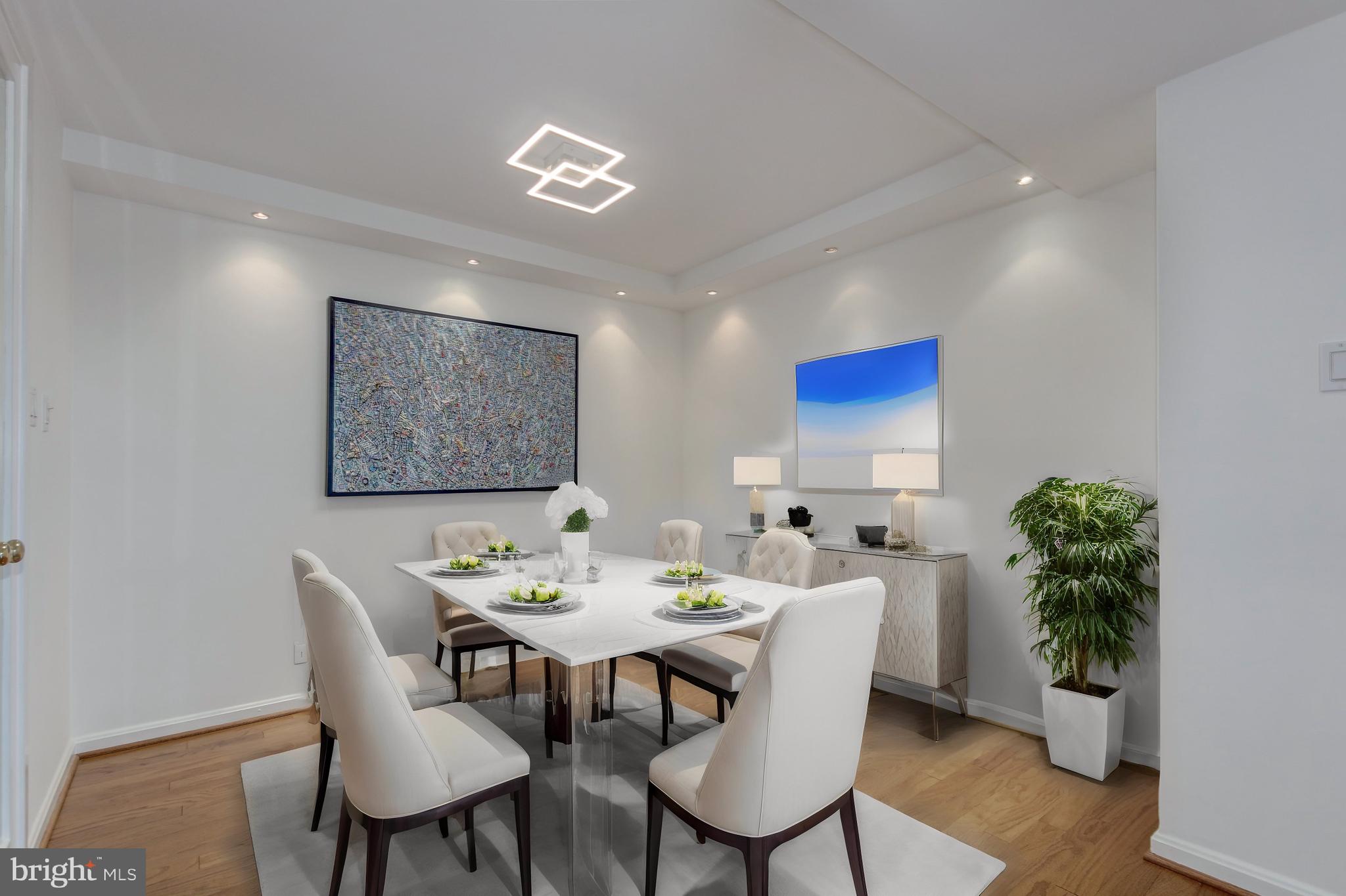 CHEVY CHASE - Residential