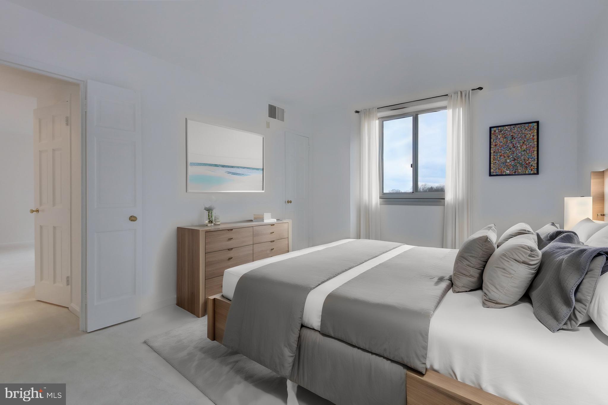 CHEVY CHASE - Residential