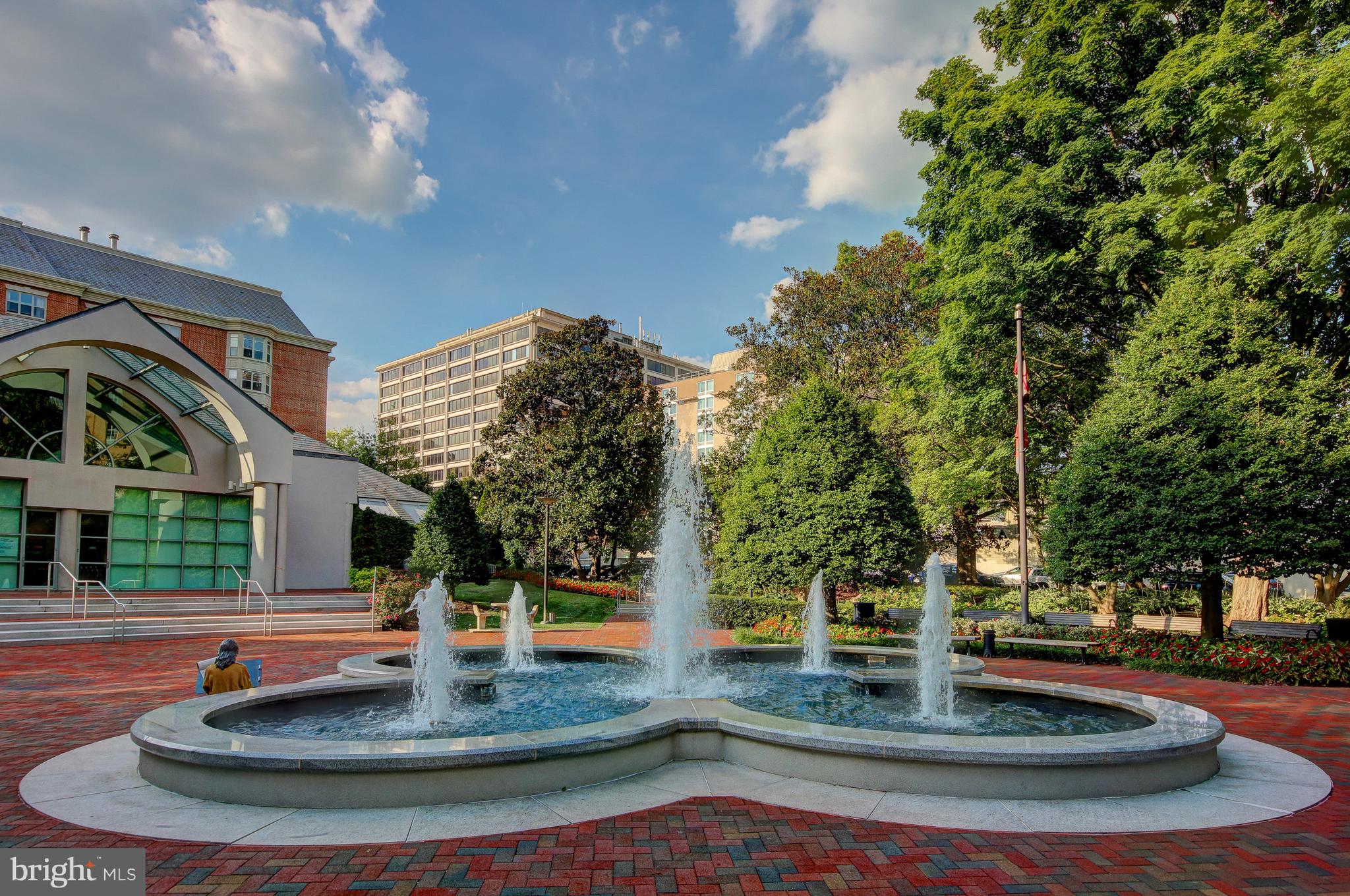 CHEVY CHASE - Residential