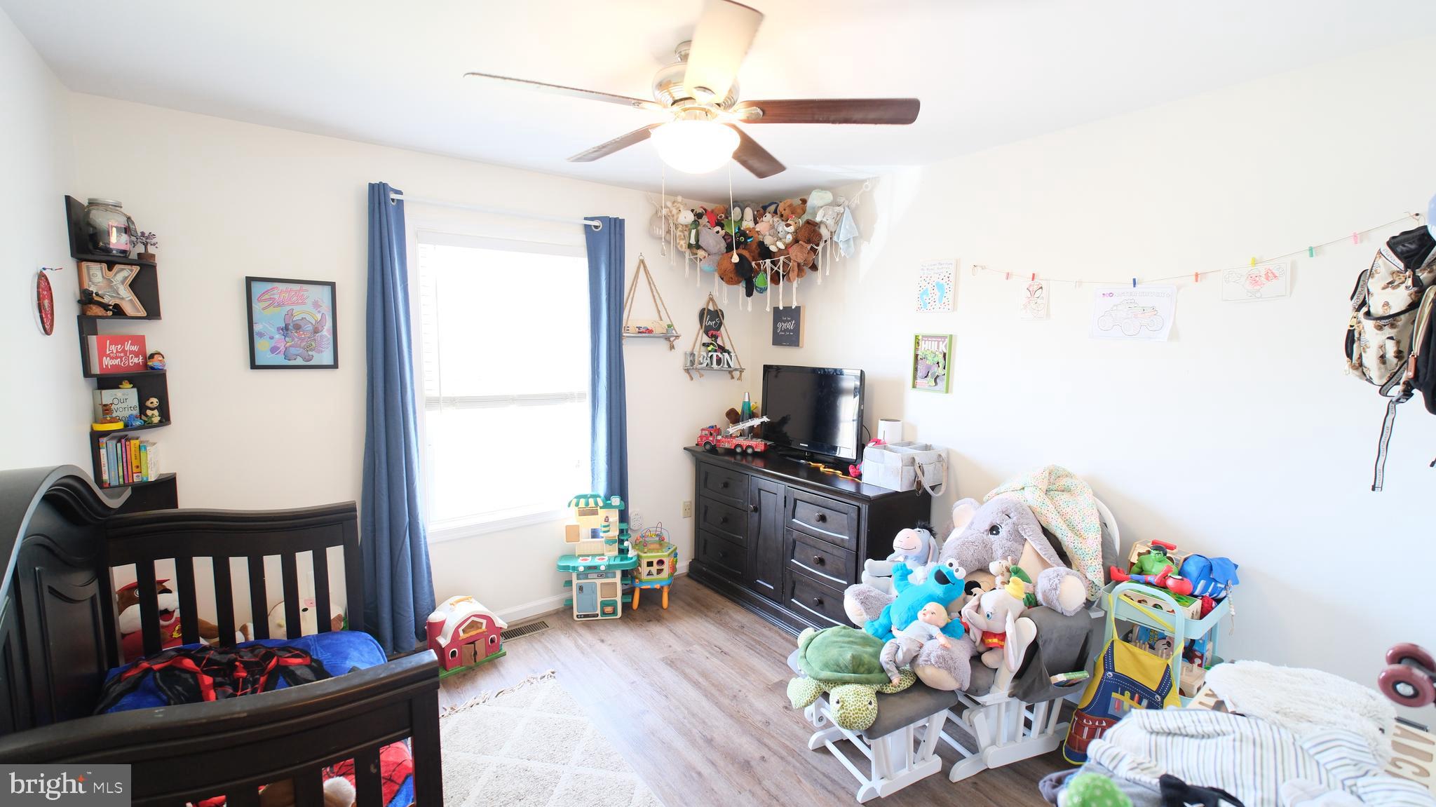 INWOOD MEADOWS - Residential