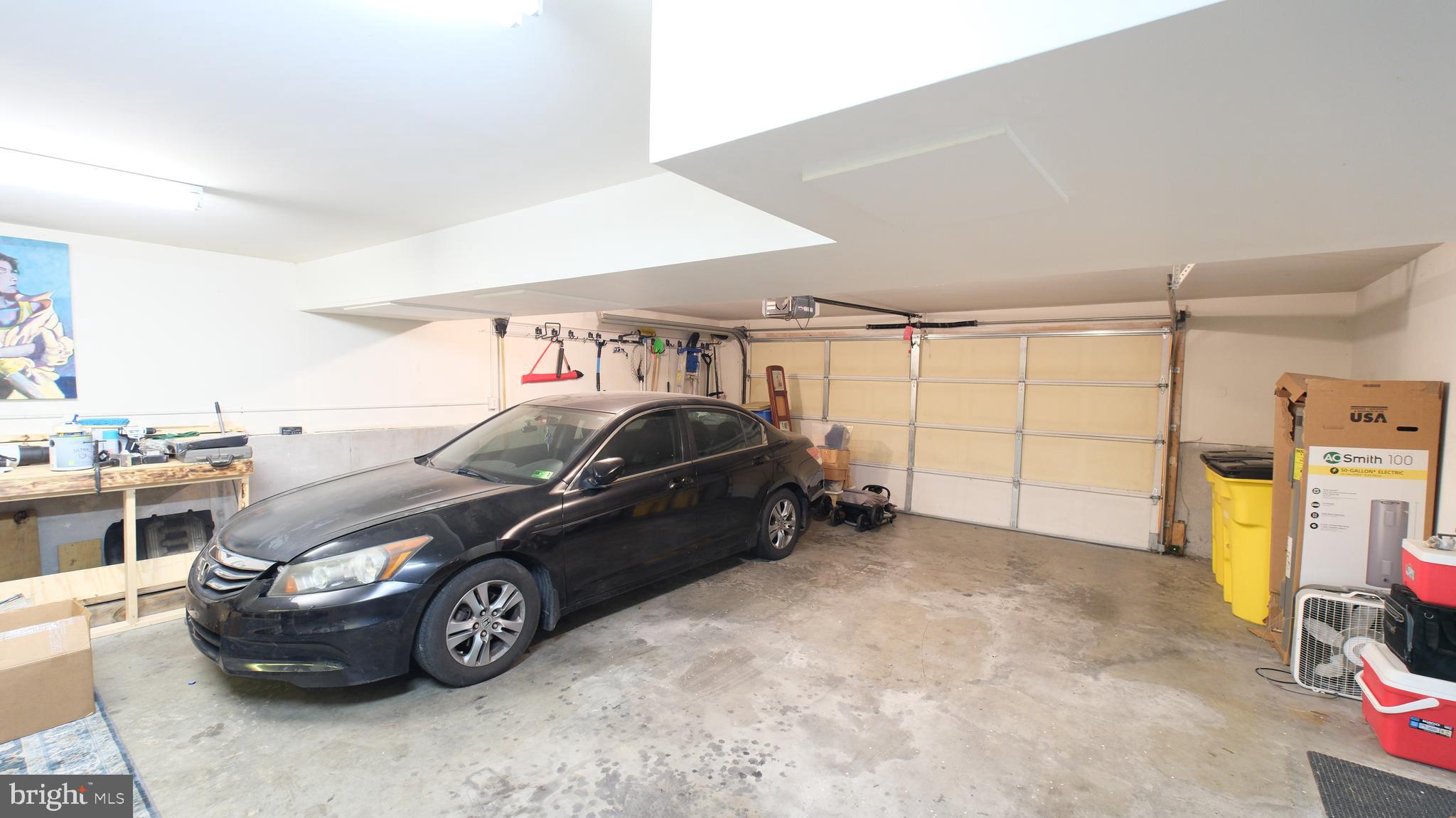 INWOOD MEADOWS - Residential