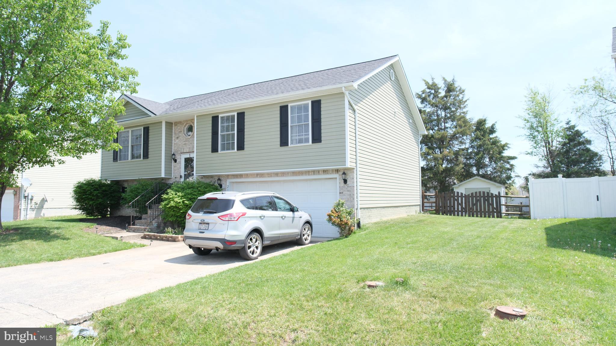 INWOOD MEADOWS - Residential