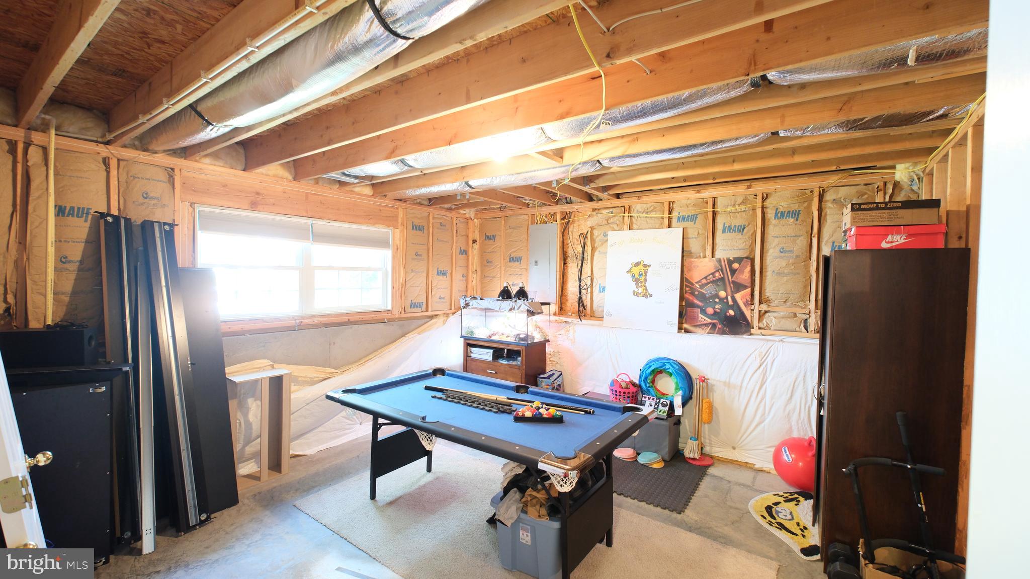 INWOOD MEADOWS - Residential