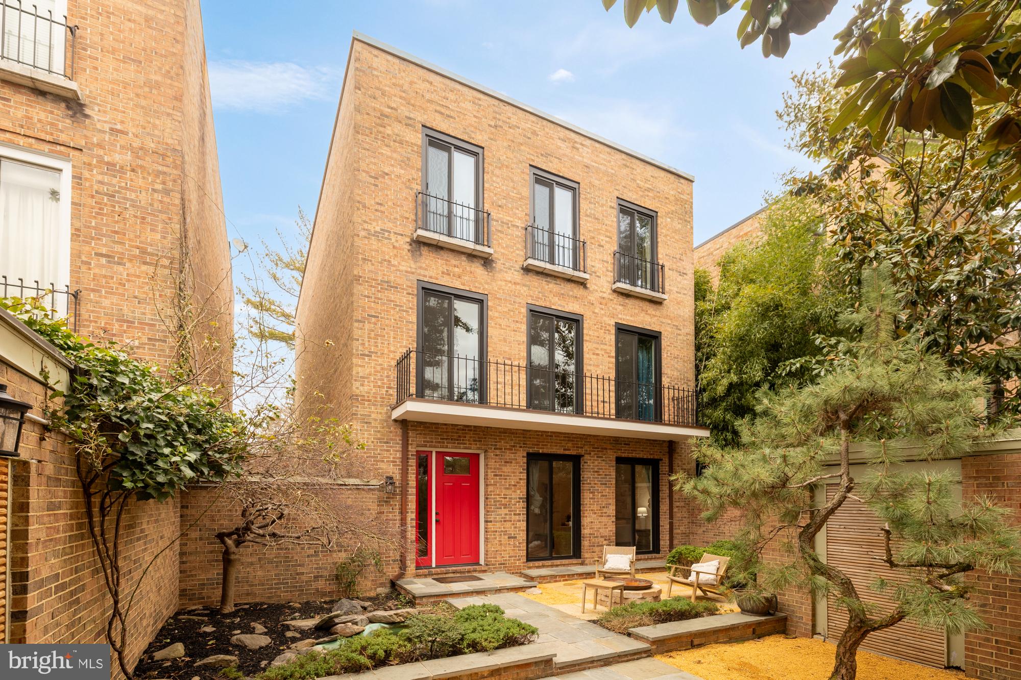 CLEVELAND PARK - Residential