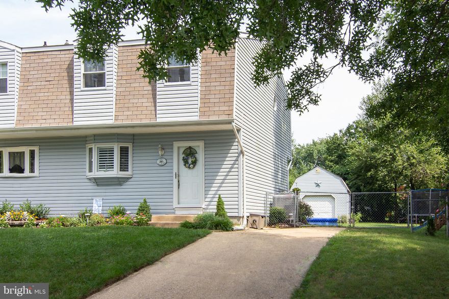 OWNERS HAVE MADE ALL THE IMPROVEMENTS TO MAKE THIS HOME MOVE IN READY! SHORT WALK TO PARKS, SCHOOLS & WATER, W/COMMUNITY ACCESS END OF CUL DE SAC FRESH NEUTRAL PAINT & NEW VINYL WOOD FLOORING ON MAIN & UPPER LEVELS GRANITE & NEW APPLIANCES IN KITCHEN PRIVATE DECK  HUGE FENCED YARD FINISHED LOWER LEVEL W/FULL BATH STORAGE ROOM 15 X 25 GARAGE W/LOFT & 7 X 28 SHED NEWER HVAC & MOST WINDOWS MUCH MORE!