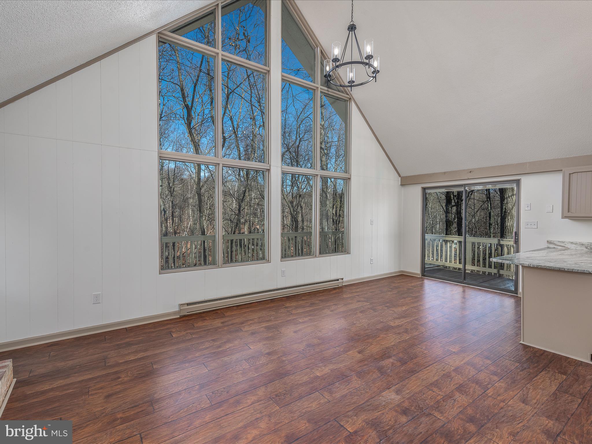 THE WOODS - Residential