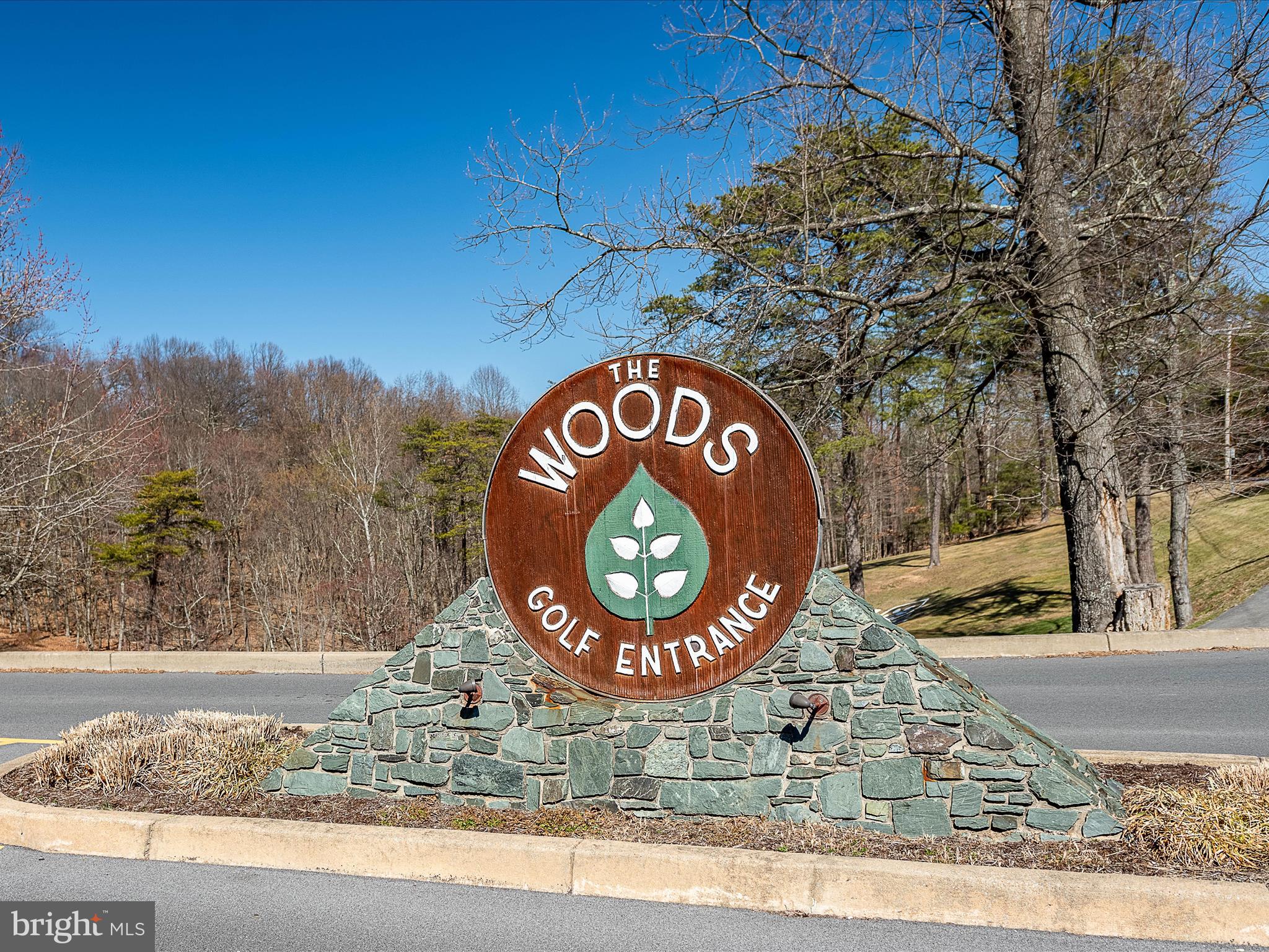 THE WOODS - Residential