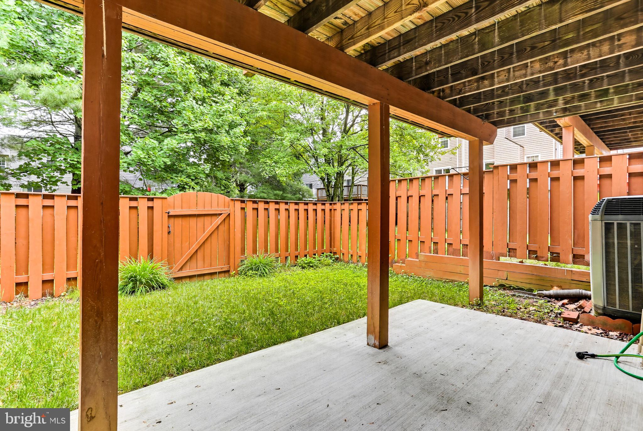 LONG REACH - Residential