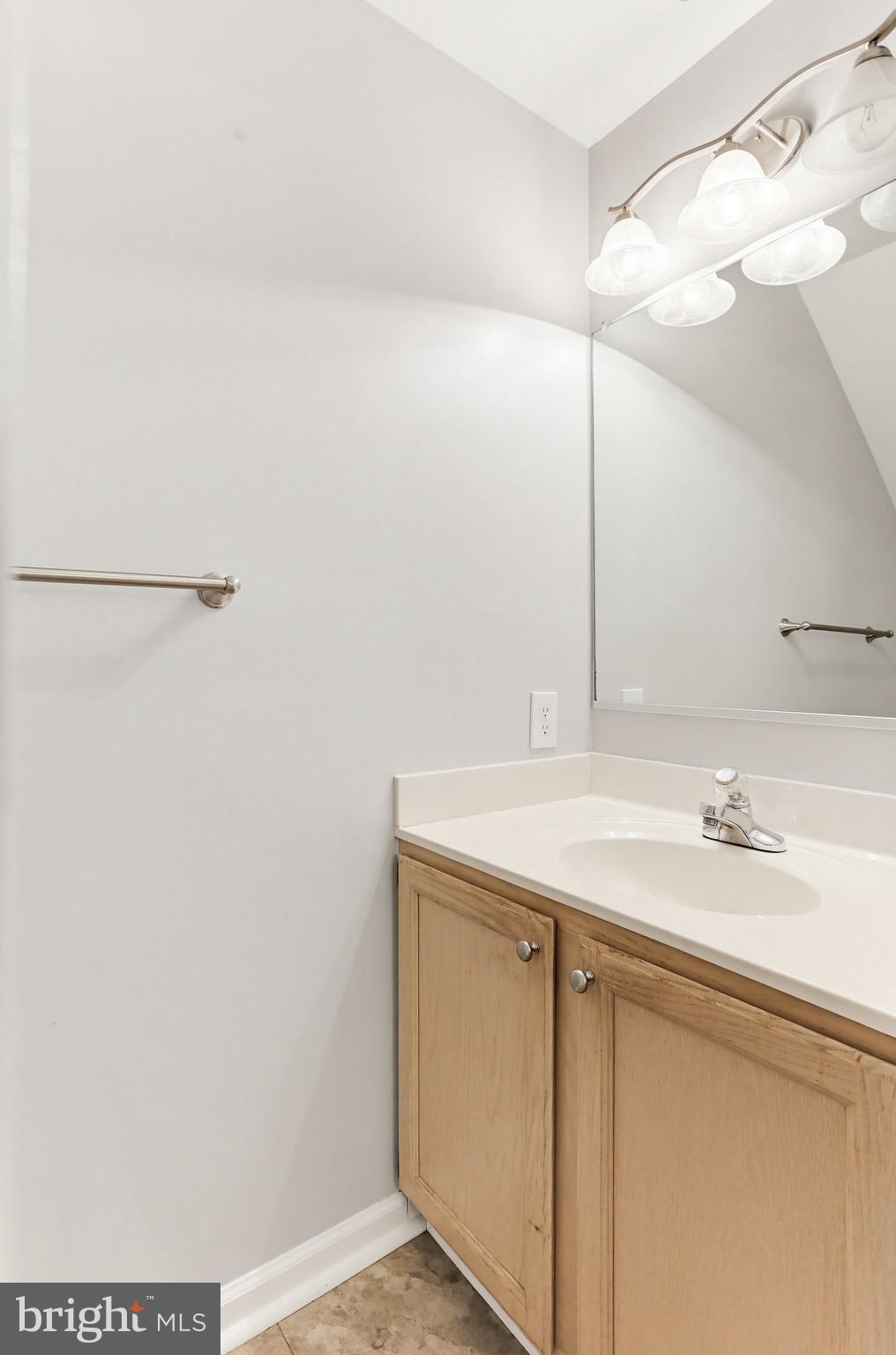 LONG REACH - Residential