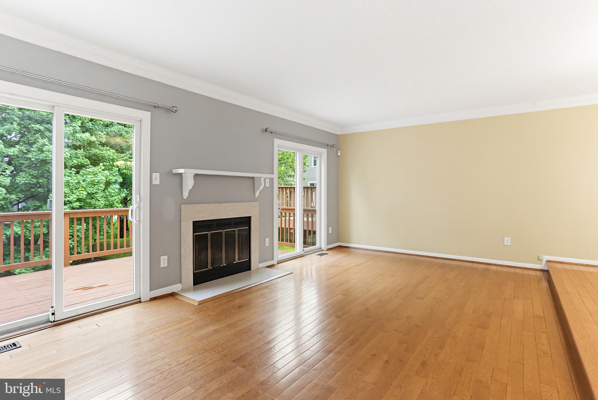 LONG REACH - Residential