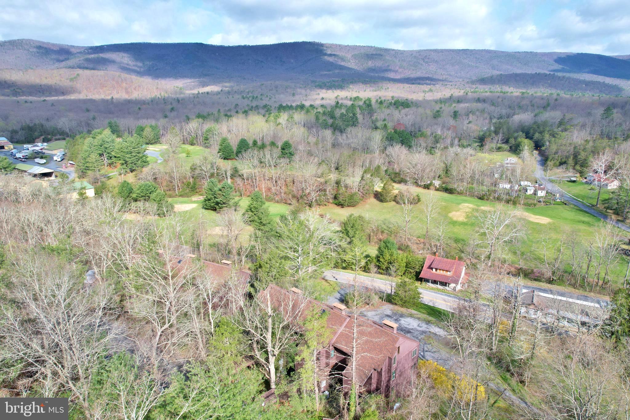 THE HILL CONDOS - Residential