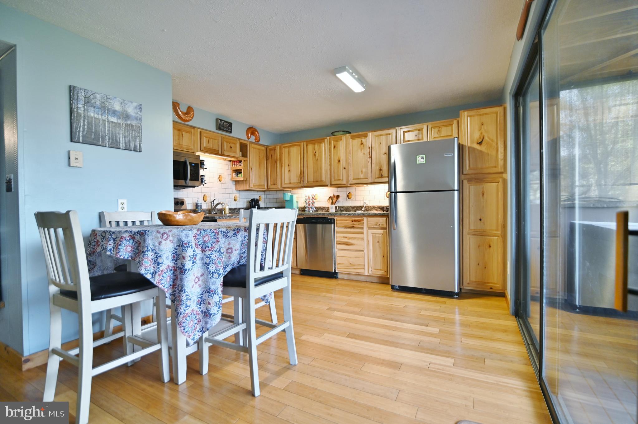 THE HILL CONDOS - Residential