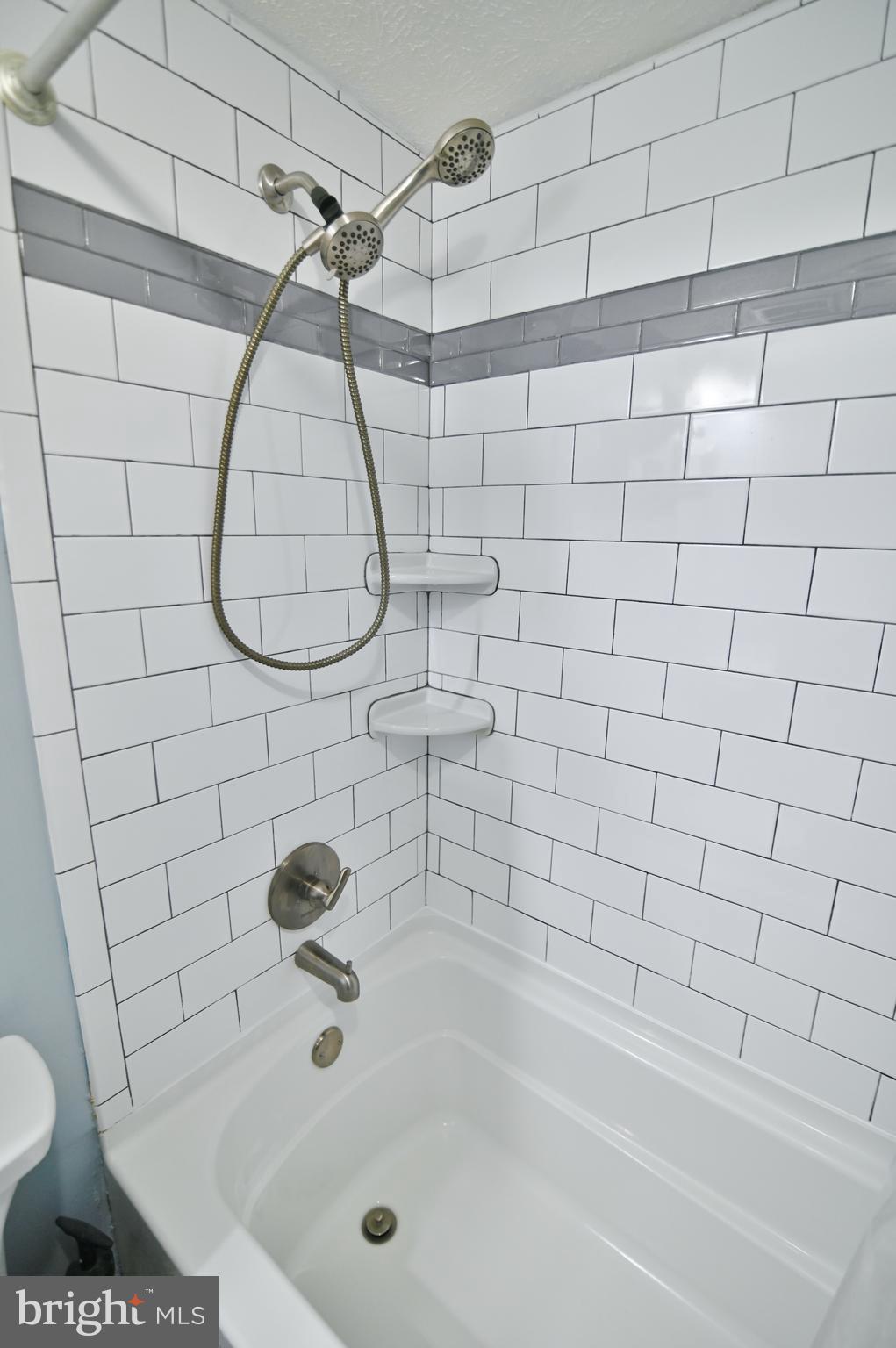 THE HILL CONDOS - Residential